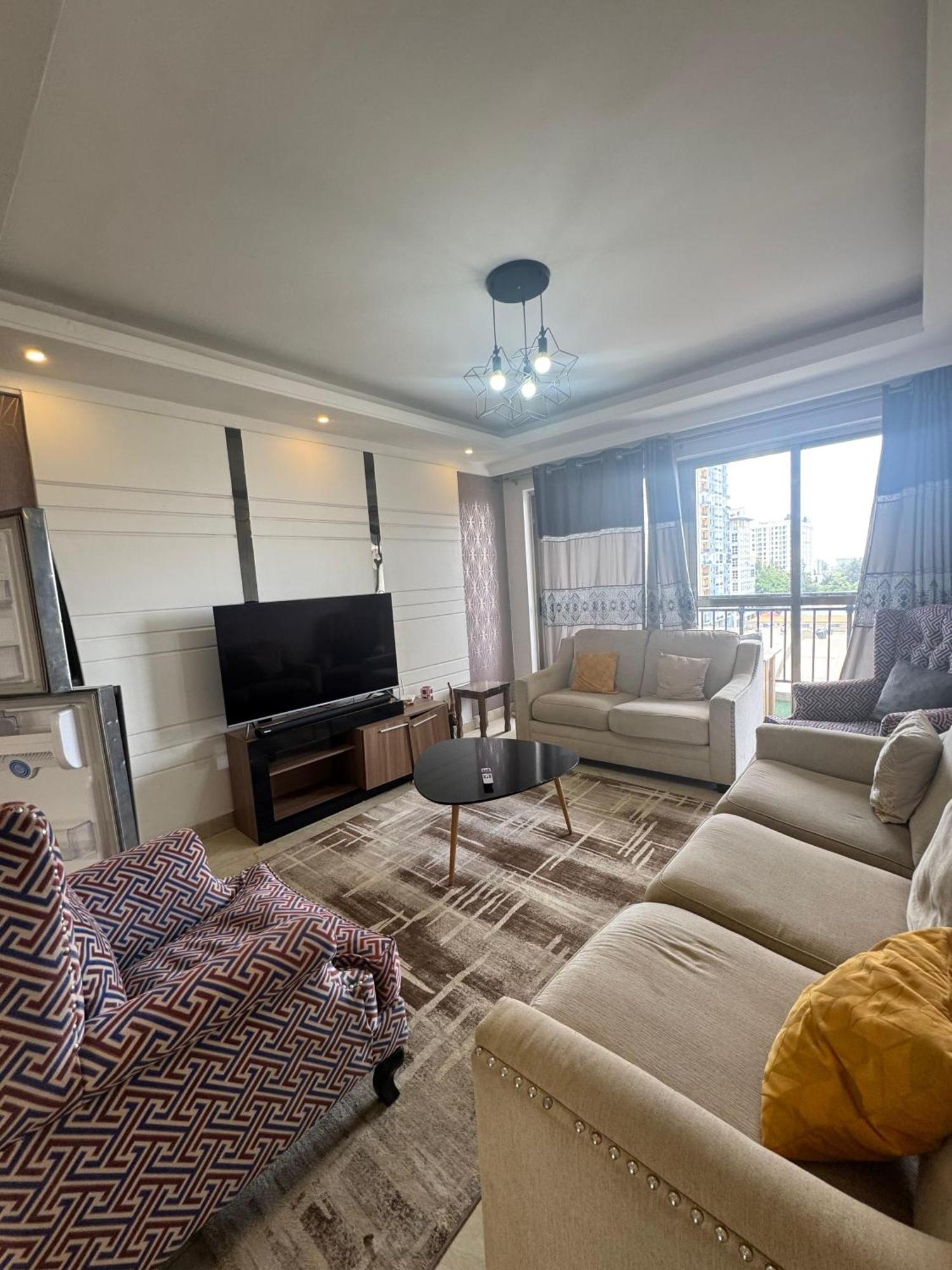 D Denis Garden Apartment