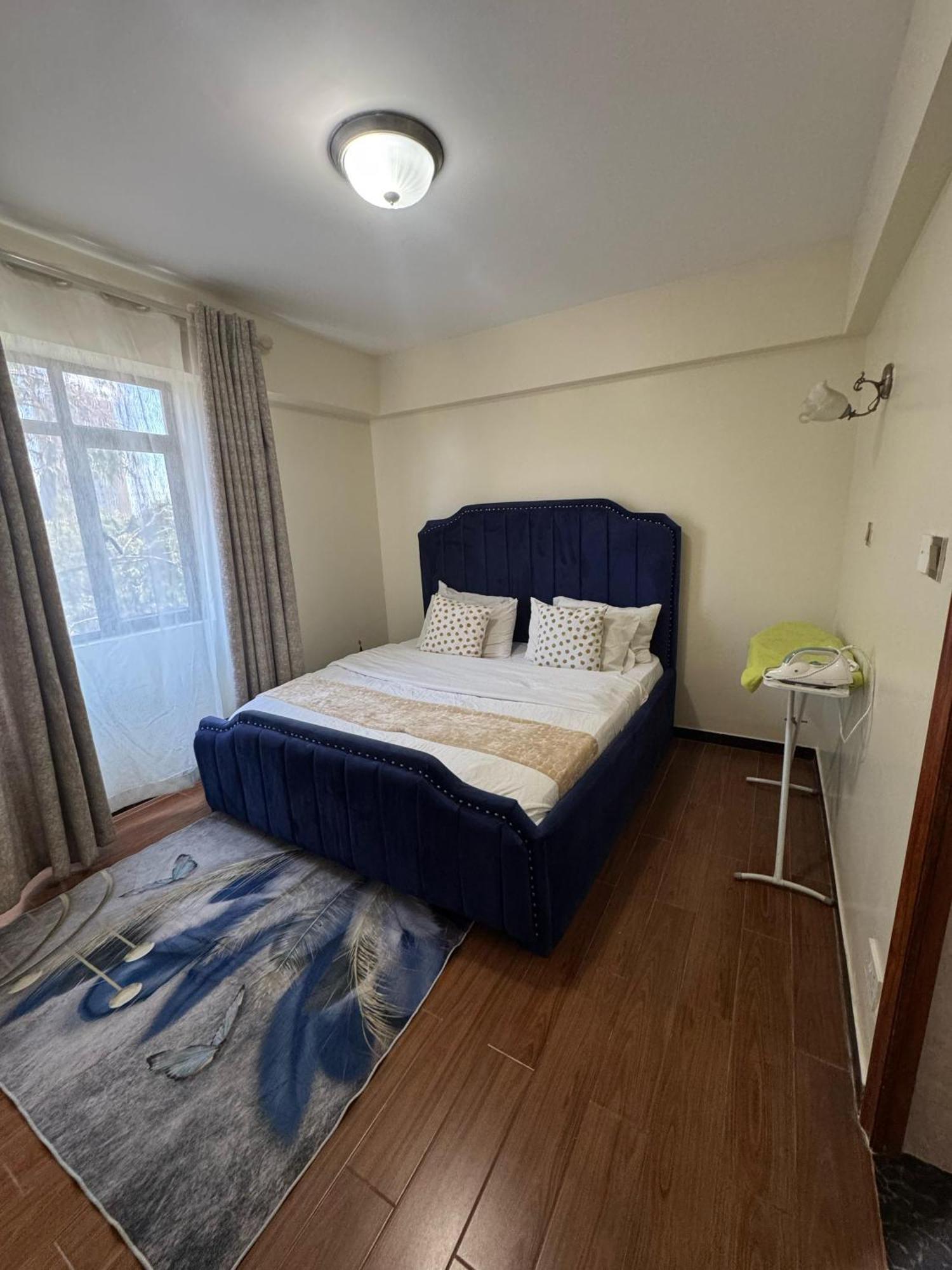D Denis Garden Apartment