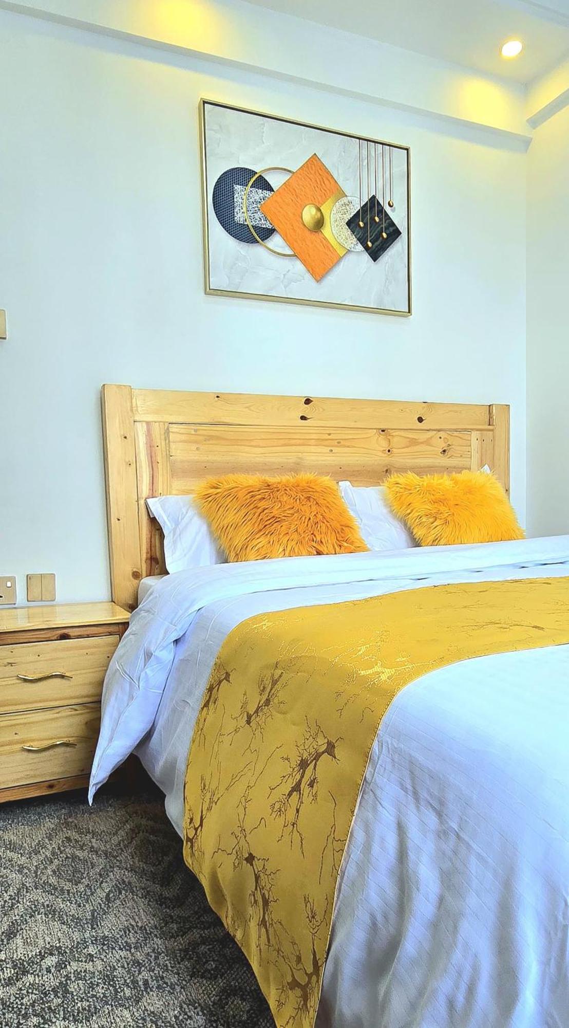 A Contemporary 2-bedroom Master Ensuite Unit - Kilimani * Nairobi