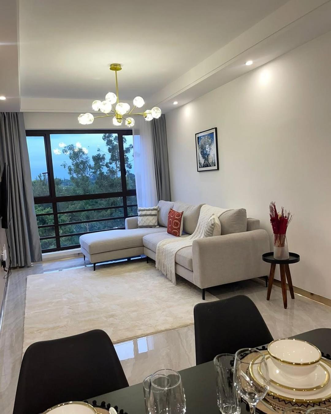 Urban Capital Apartment *