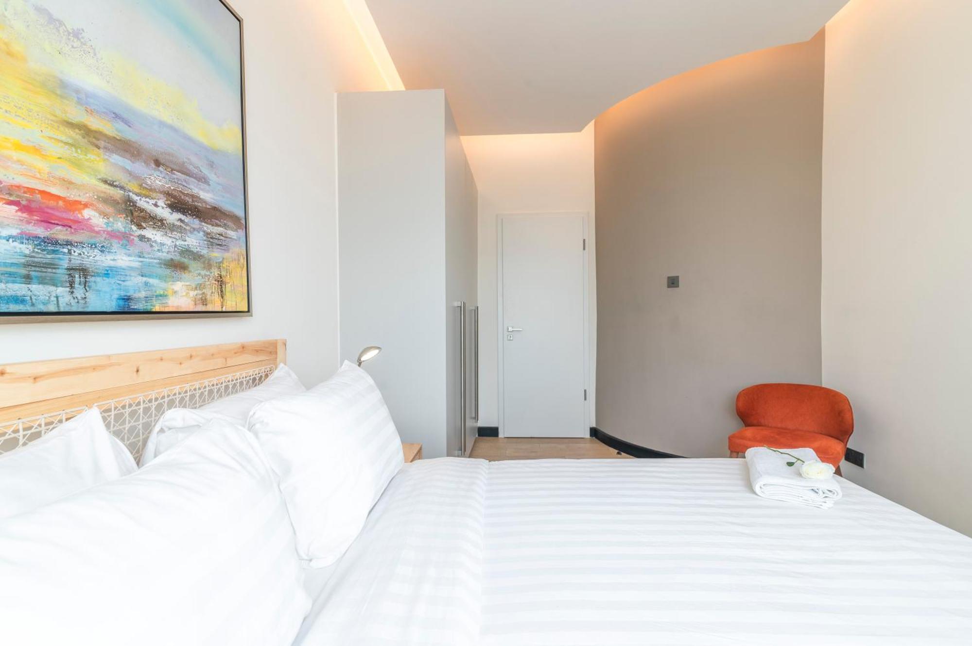 Apartment Colourful Modernity By Yourhost, Westlands *