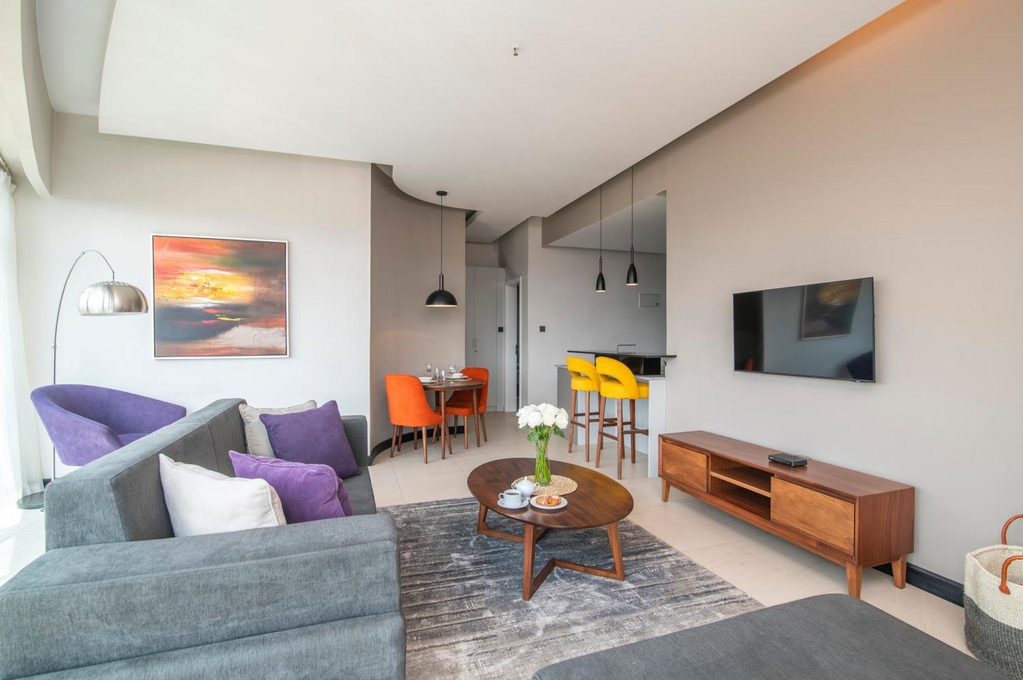 Apartment Colourful Modernity By Yourhost, Westlands *