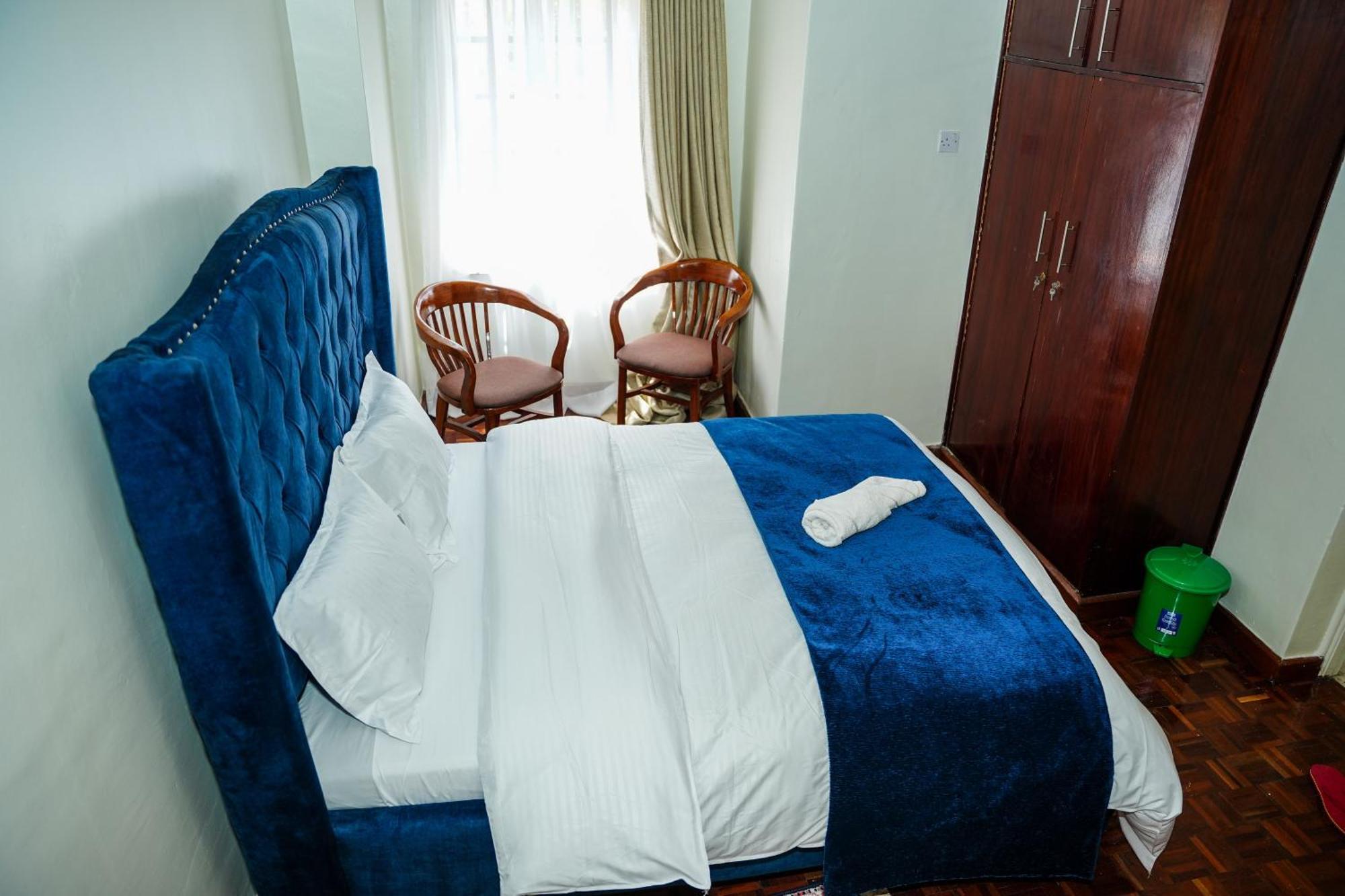 Holiday Home Bed & Breakfast *