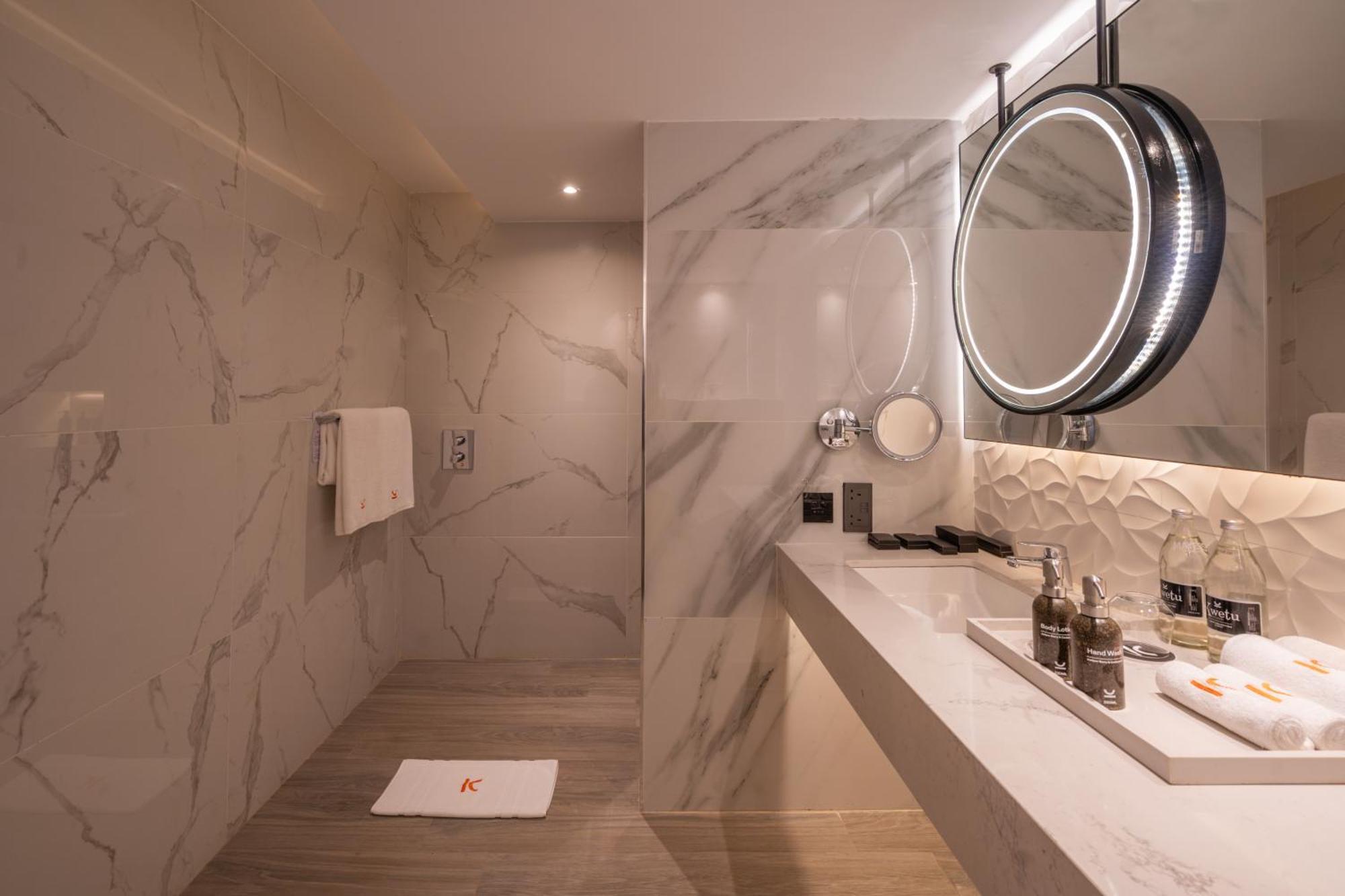 Hotel Kwetu Nairobi, Curio Collection By Hilton 5*