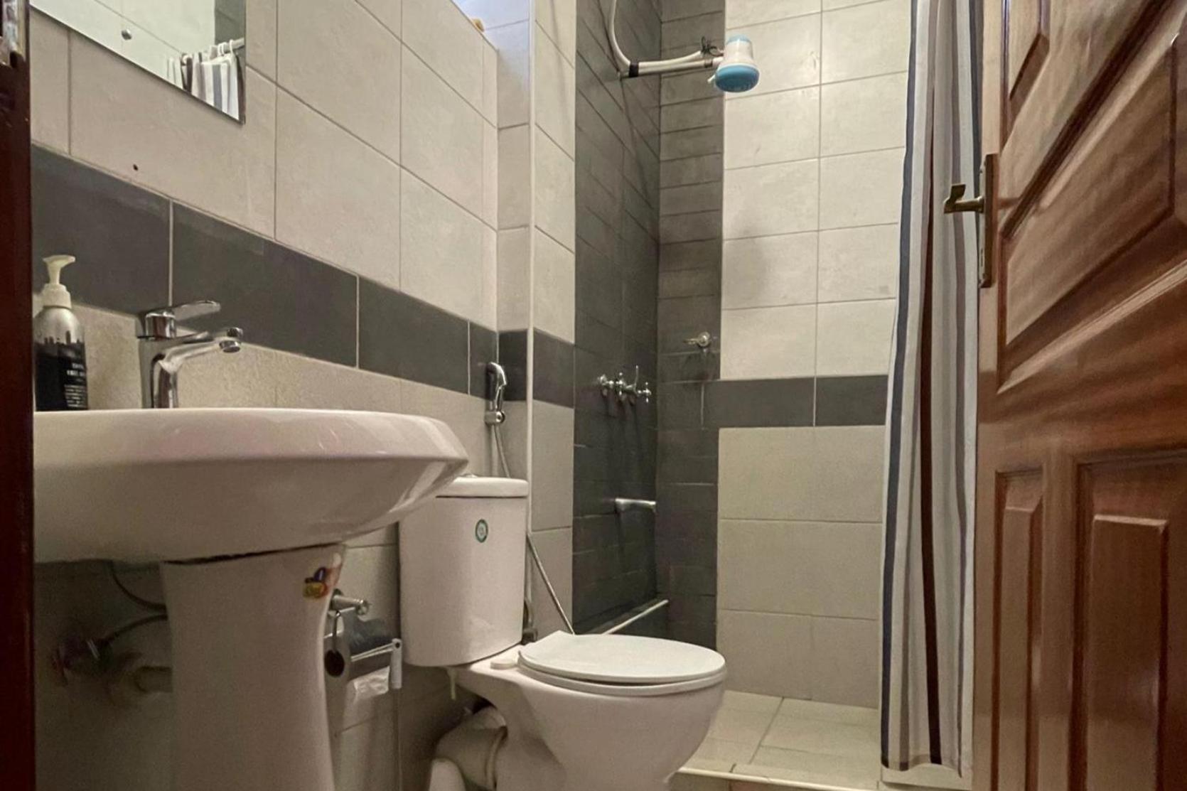 1-bed In Next To The Mall Nairobi