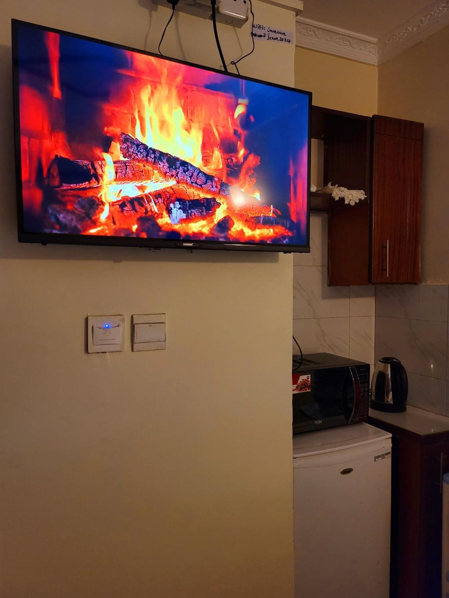Deka Hotel Ngara Equity Hotel