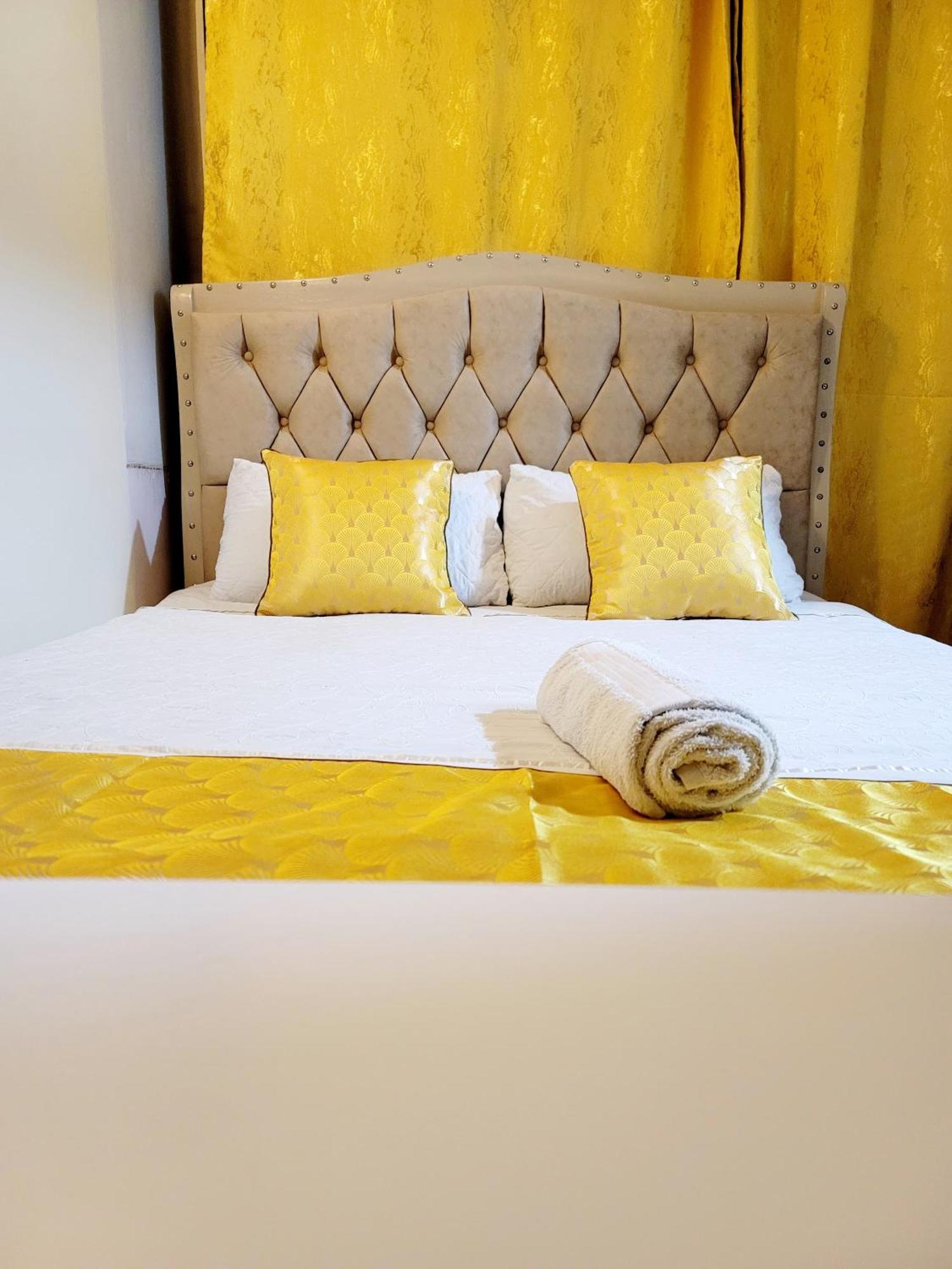 Hotel Almasi