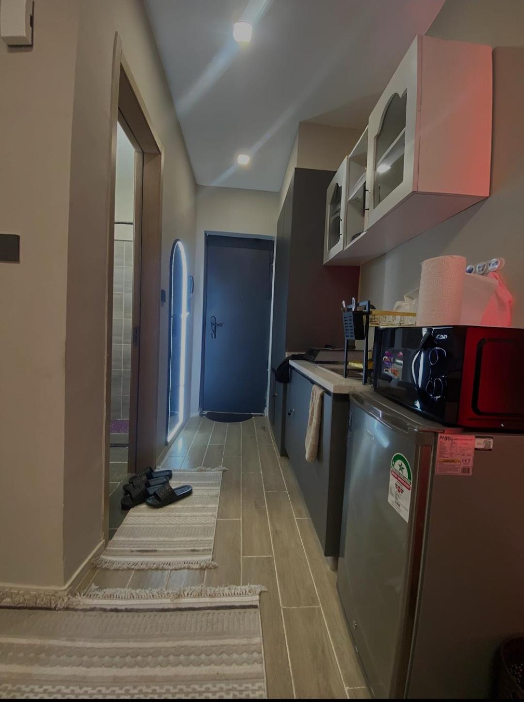 Apartment Opulent Homes *