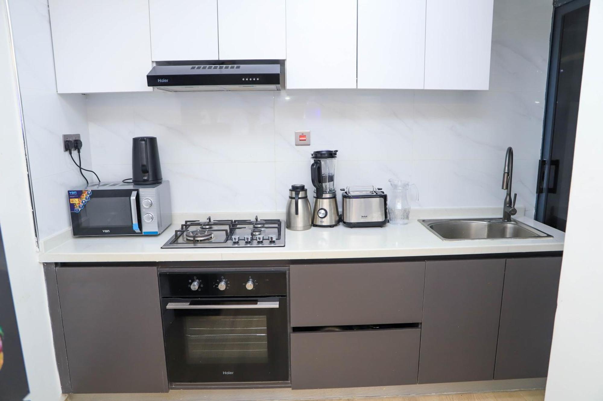 Luxury 1 Bedroom Marina Bay With Roof Swimming Pool & Gym