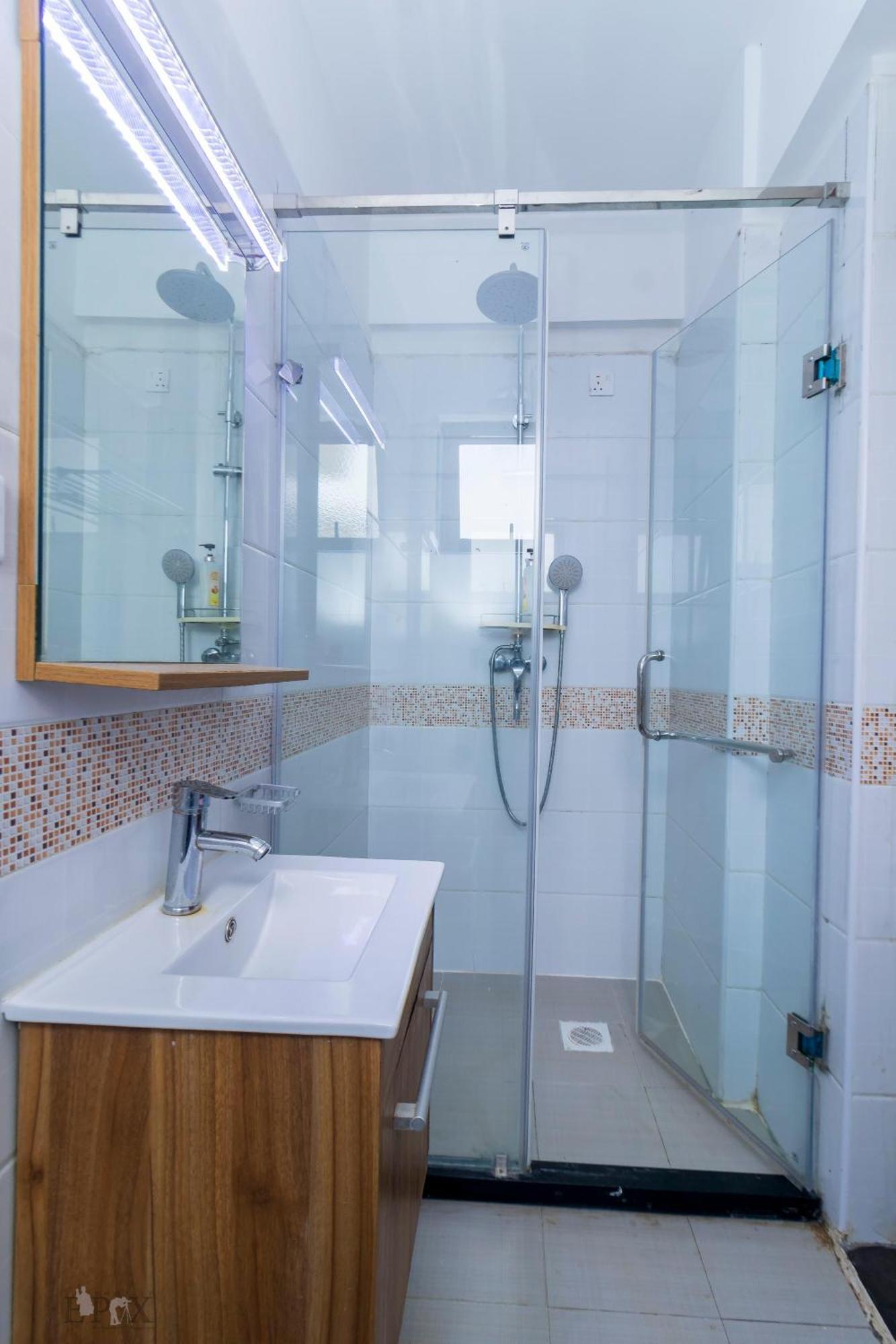 Apartment Elegant Two Bedroom With Swimming Pool ,fully Equipped Gym ,children Playground Area Private Parking And Views Nairobi