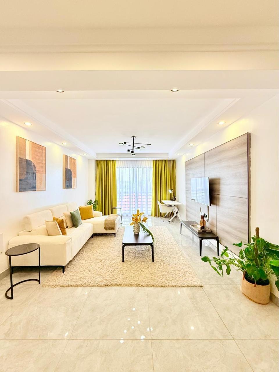 2br Kilimani W Pool & Theater Apartment *