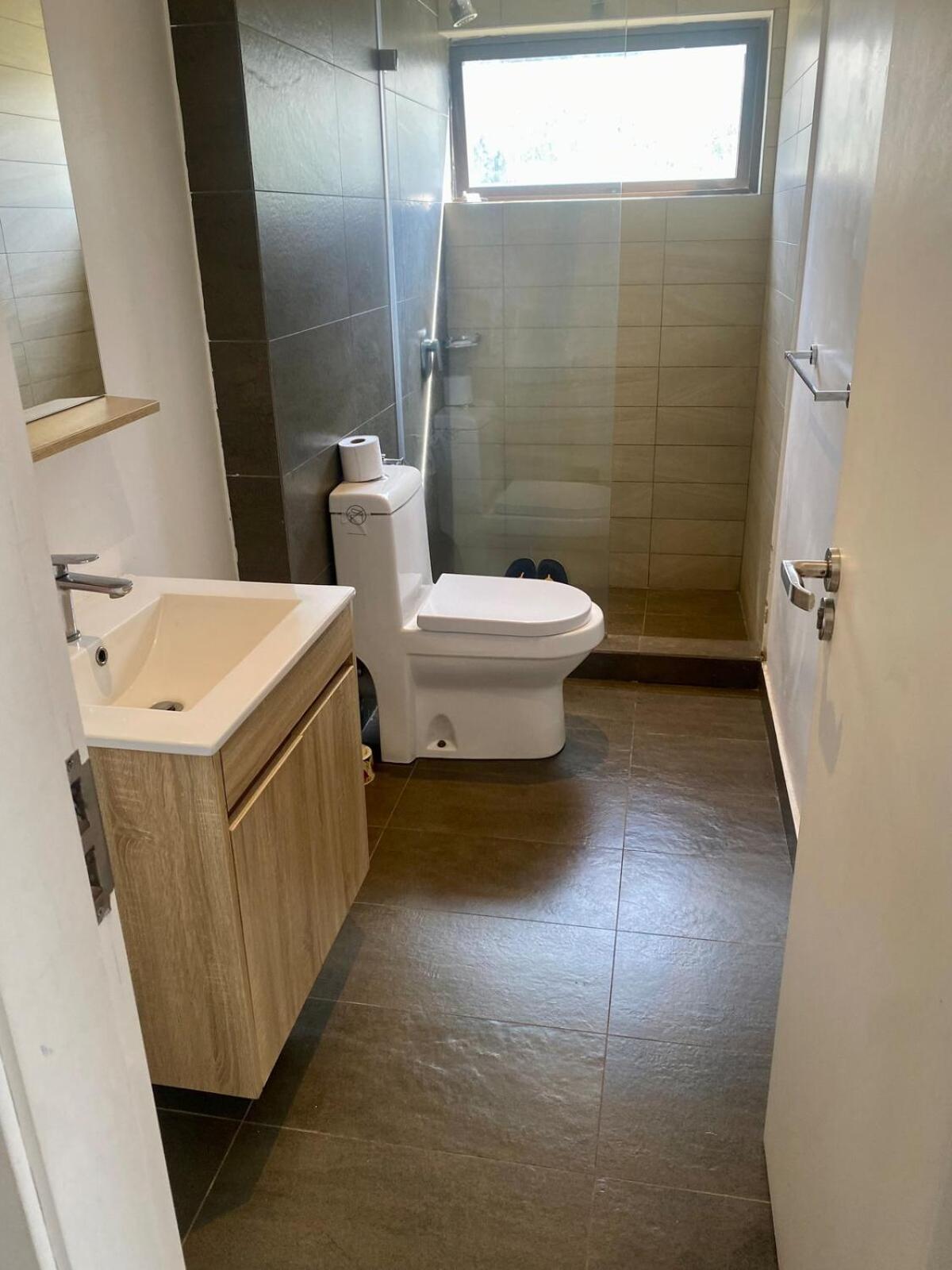 One Bedroom Cozy * Nairobi