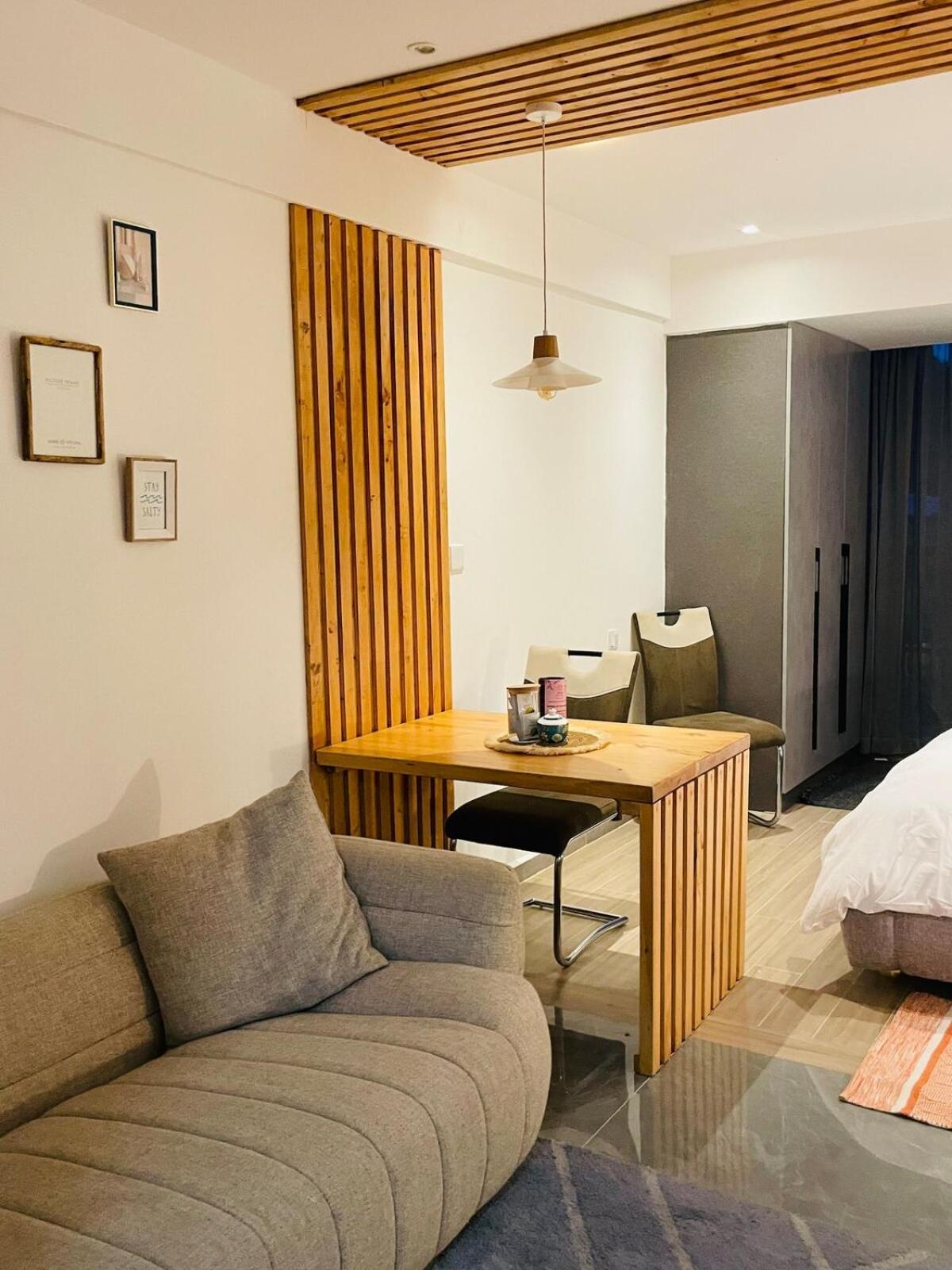 Apartment Cosy & Intimate In Riverside Nairobi