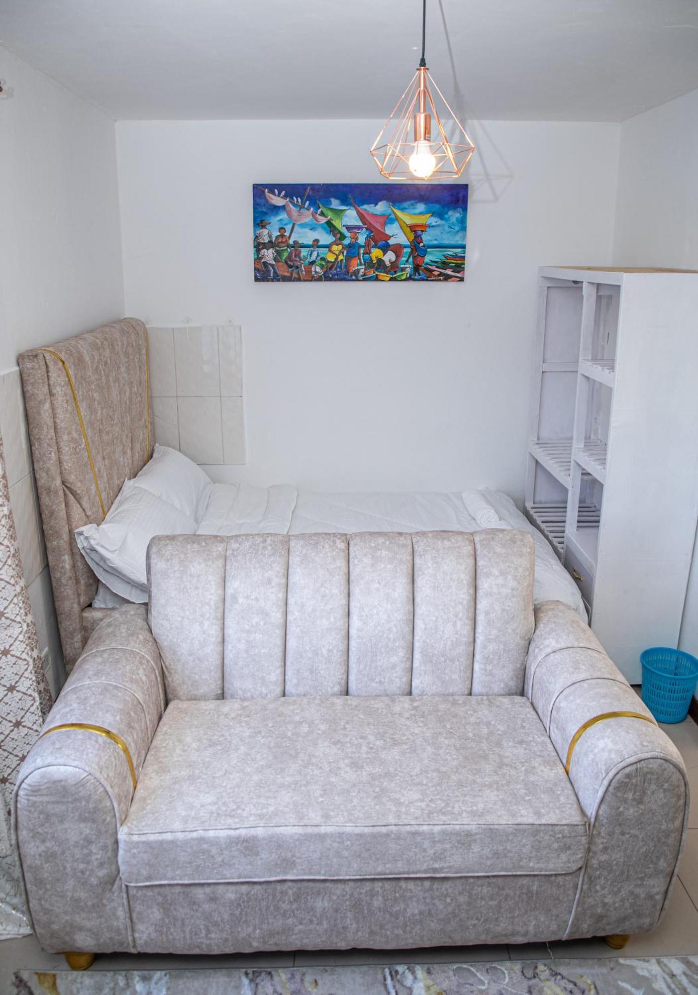Apartment Haven Escapes Karen