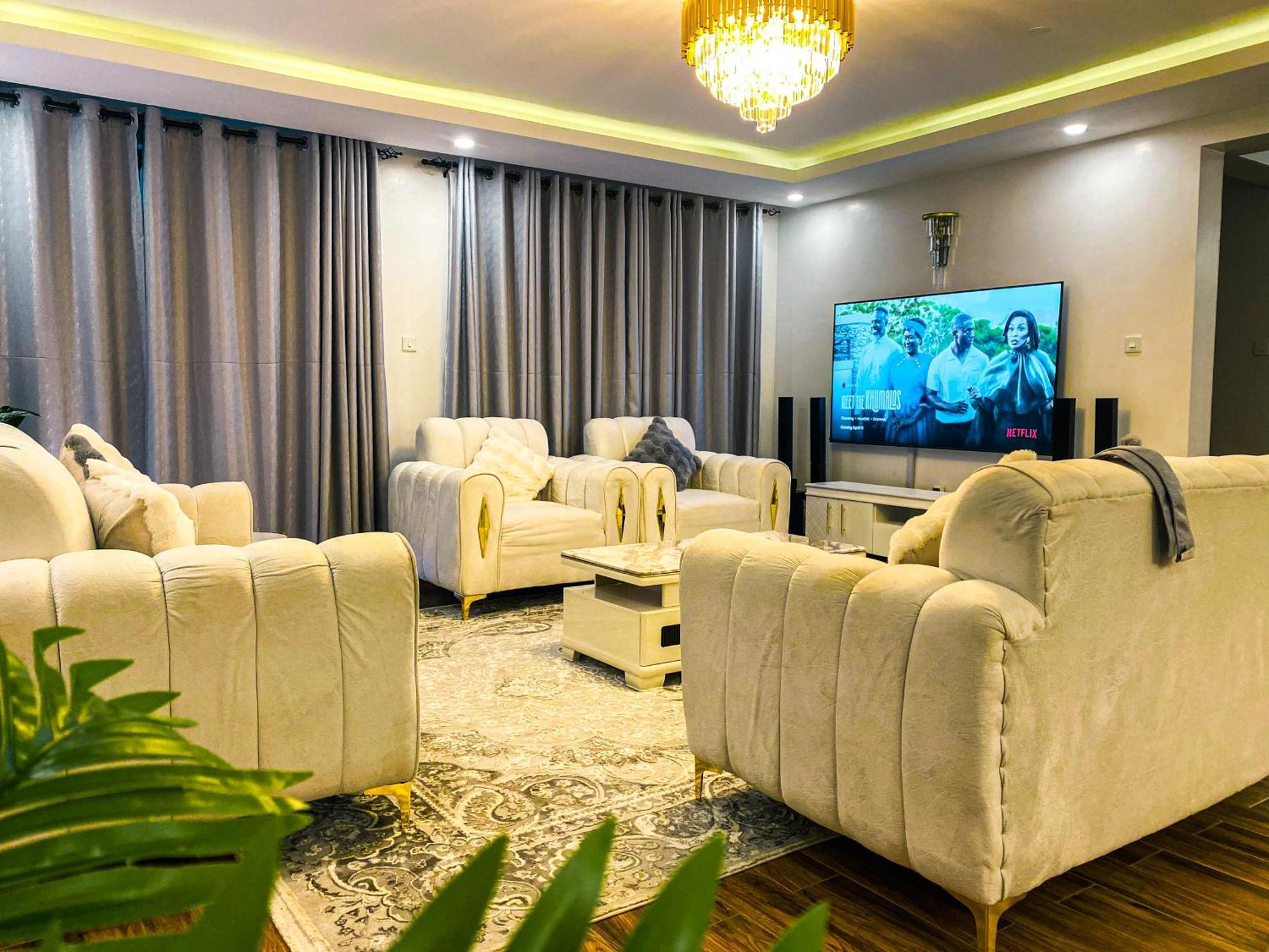 Sky View Apartment
