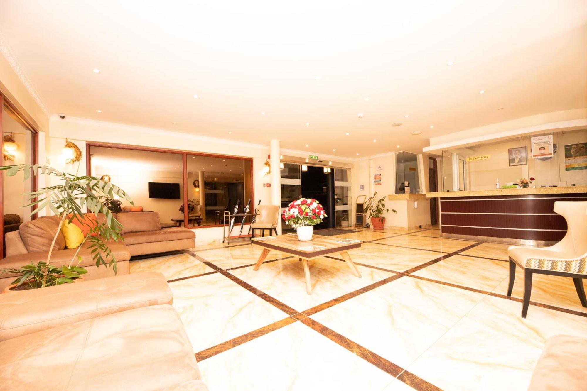 West Lerruat Hotel 4*