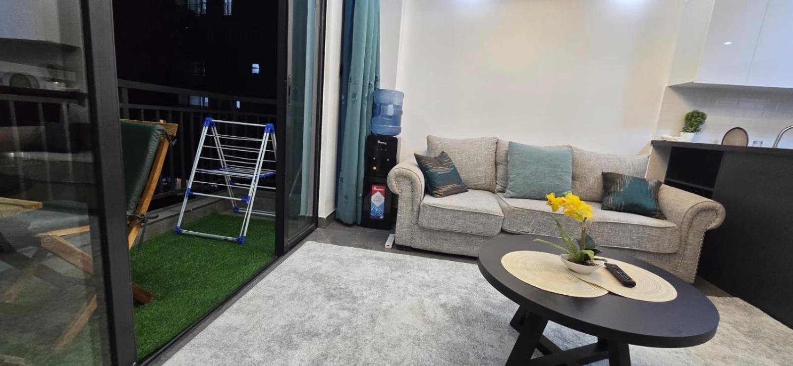 Oasis Kile- Modern 1-br, King Bed, Gym, Coffee Hse Apartment
