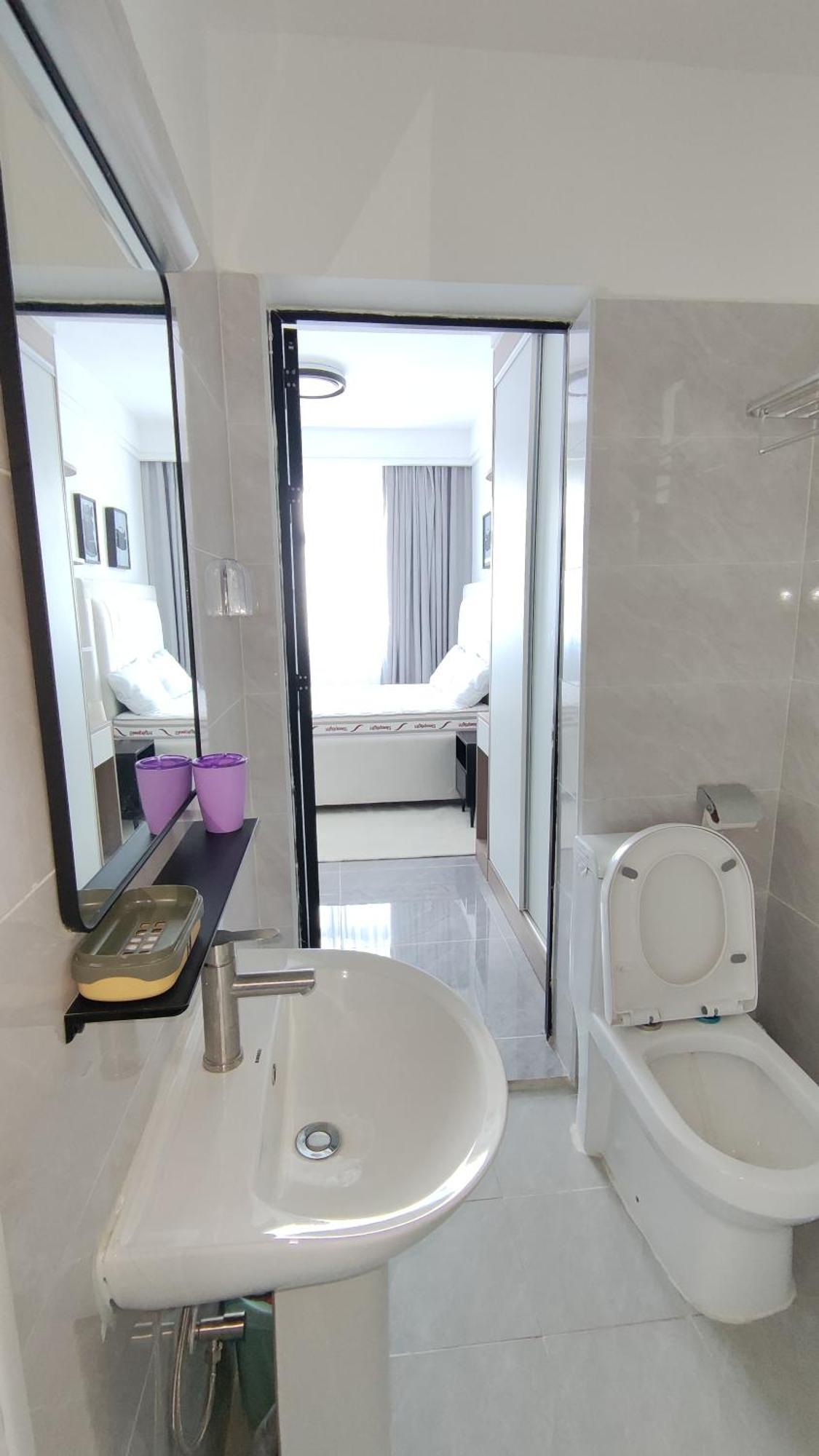 Herricks Homes Guest house *