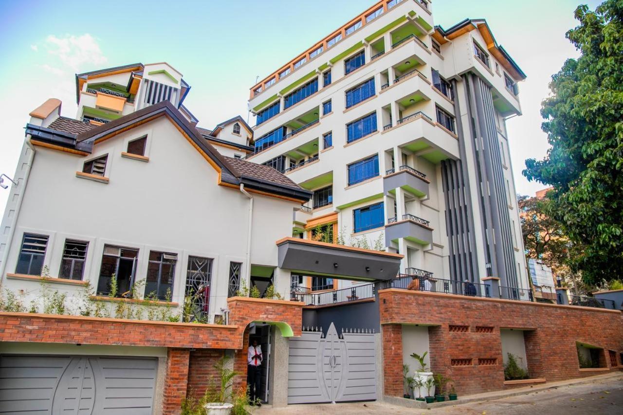 De Gold Nest Crib Apartment *