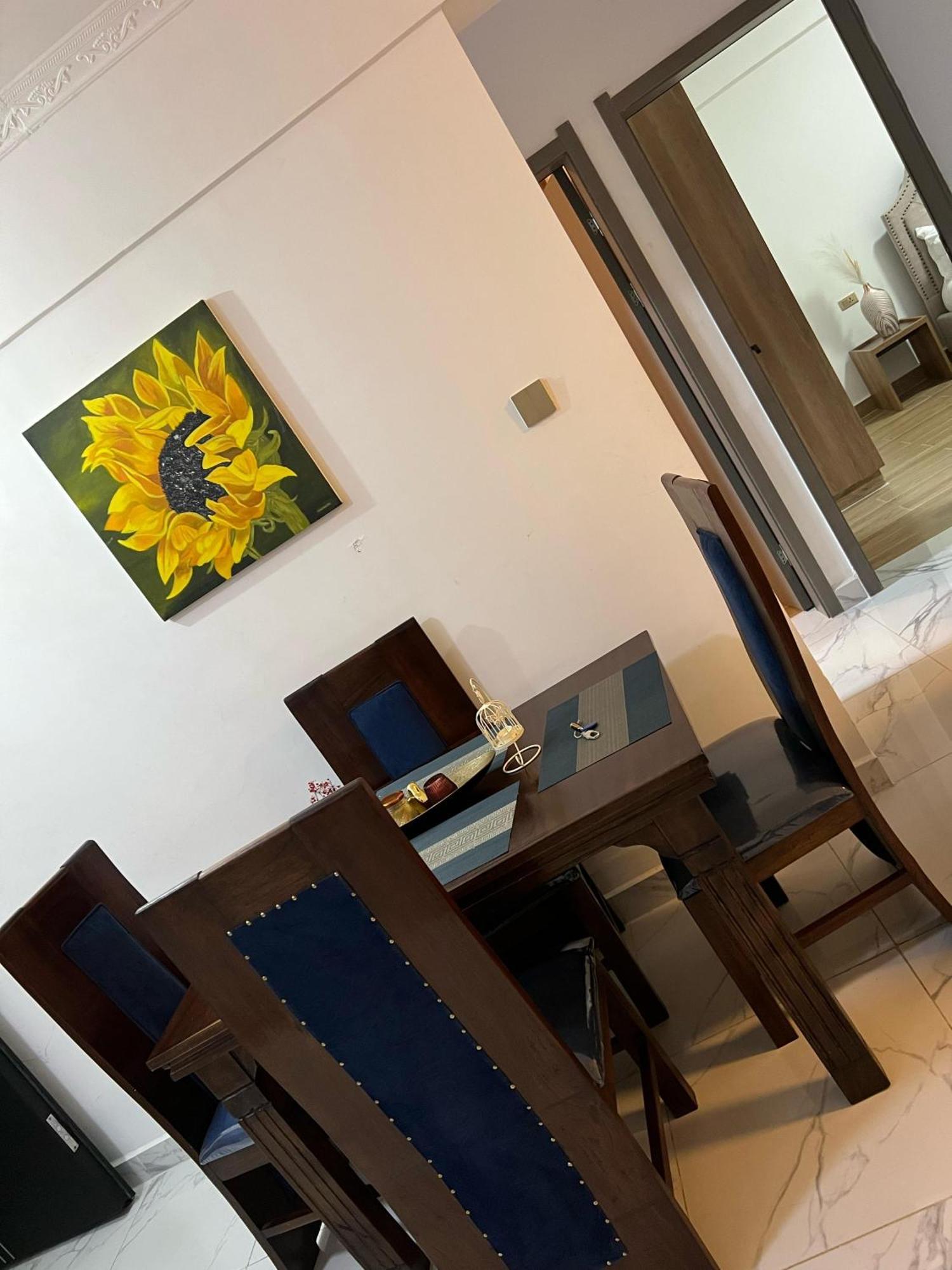 Haven Luxe Appartment, Kilimani 2br, Wood Avenue * Nairobi