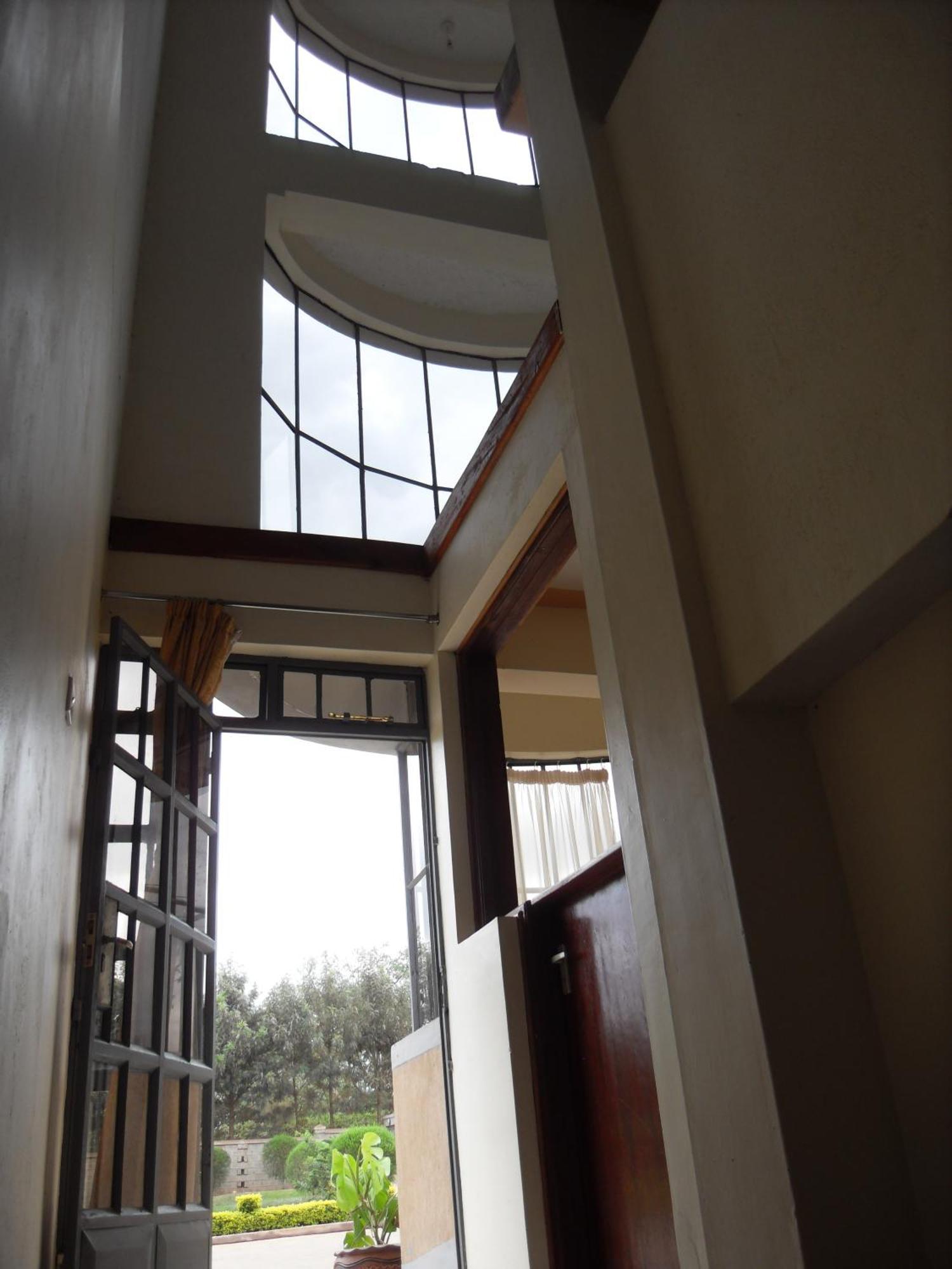 Mirema 3* Nairobi