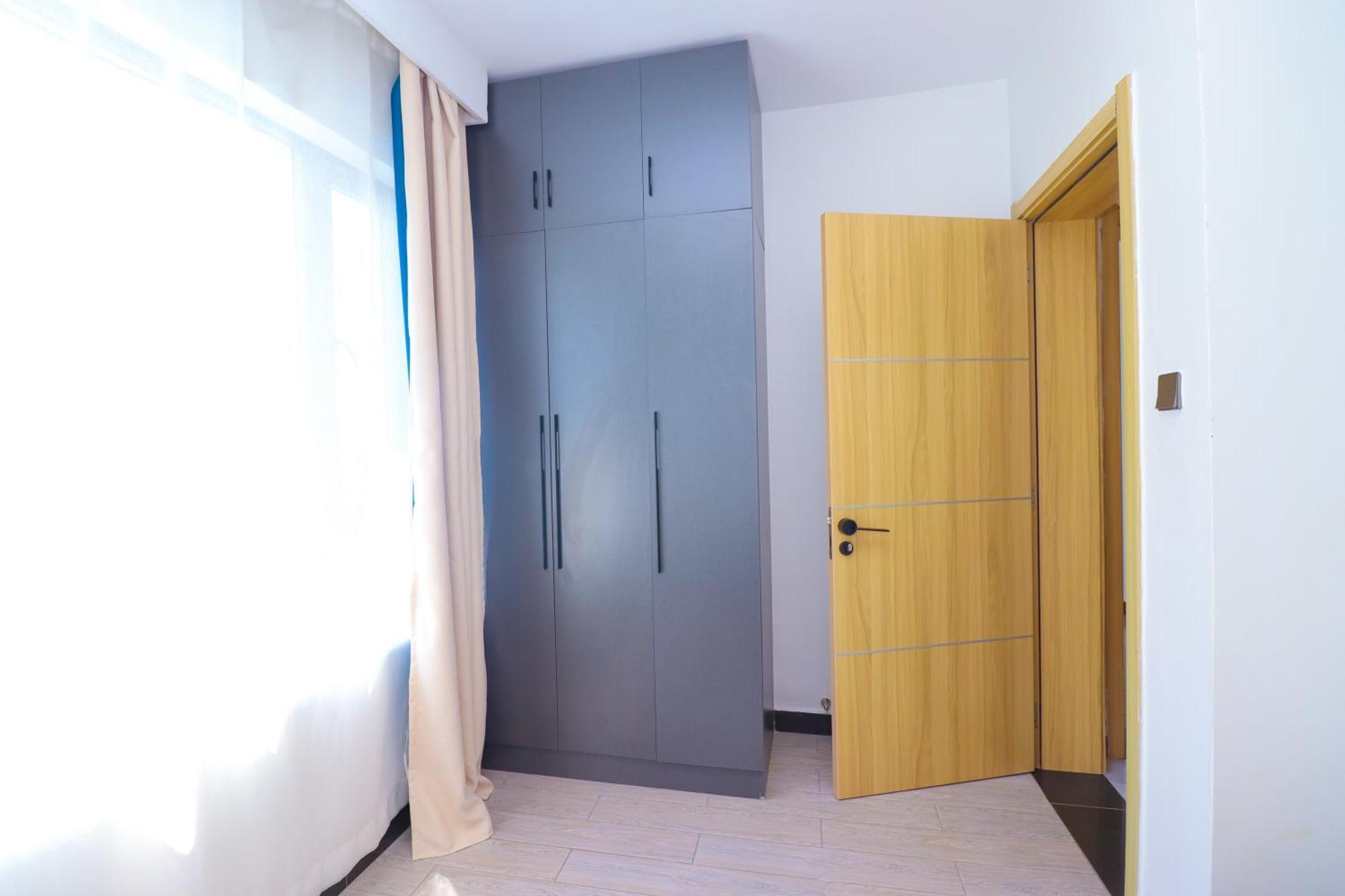 His & Hers Furnished 3 Bedroom In Kilimani,staroot Residency Apartment *