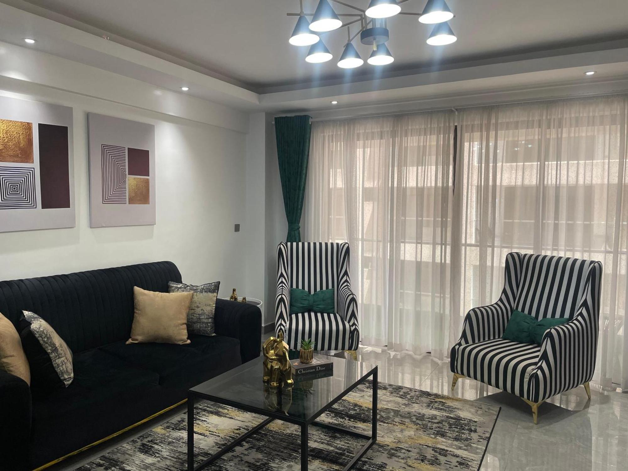 Cozy 4 Bedroom Apartamento