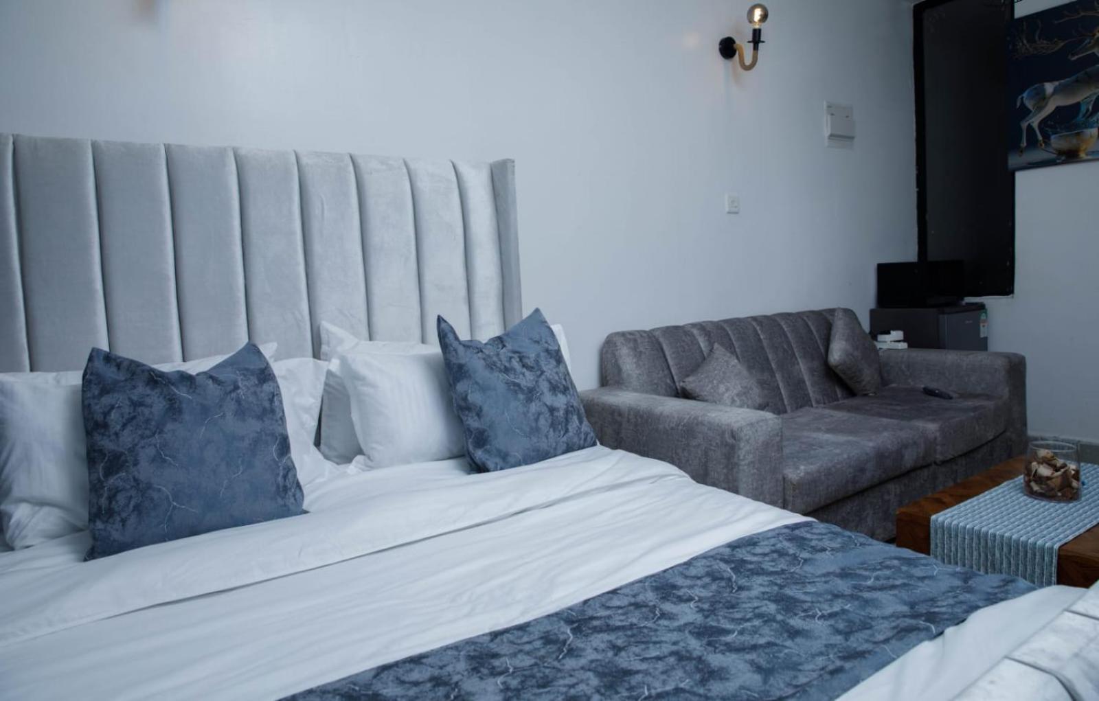 Bed & Breakfast Akadems *