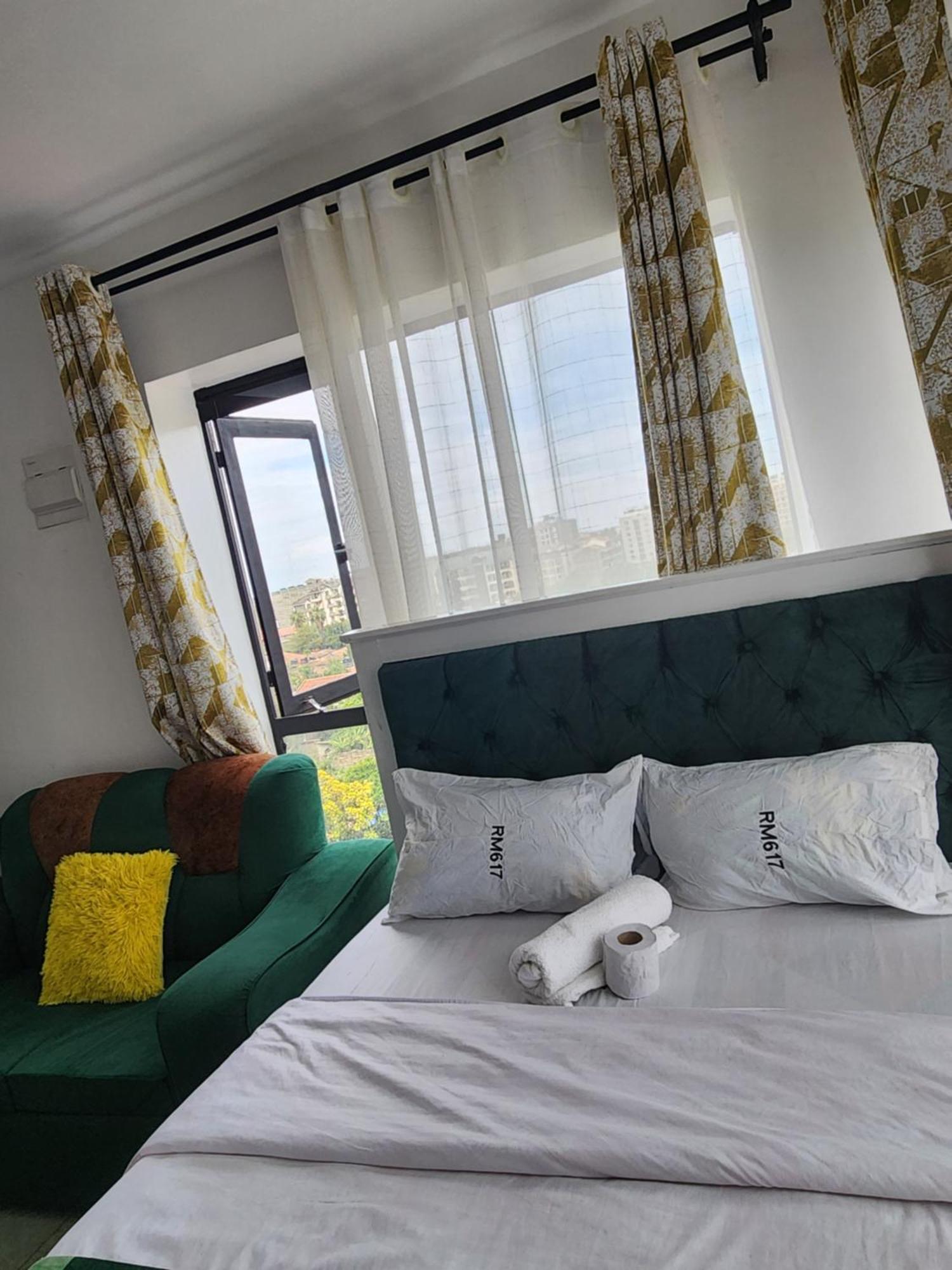 Tsavo Lifestyle Fedha Bed & Breakfast