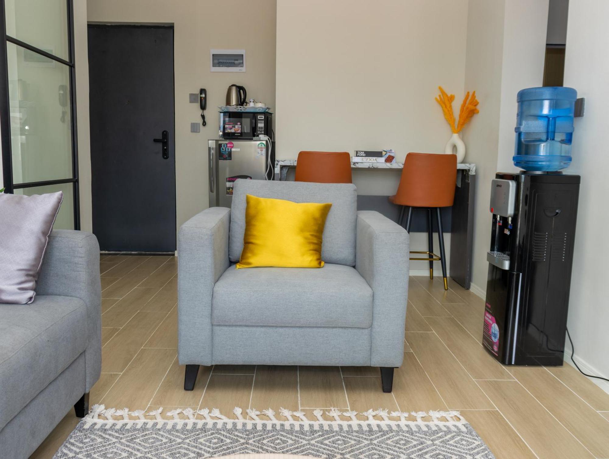 Leycar Haven 1 Bedroom Apartment *