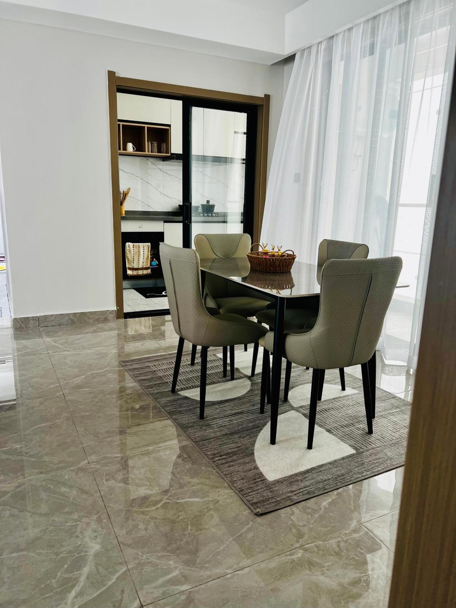 Emerald Suites-ke *