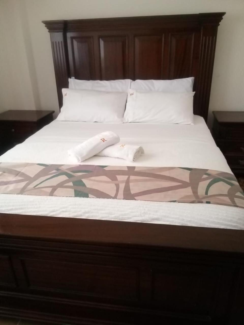 Luxore Apartments, Syokimau Rozina