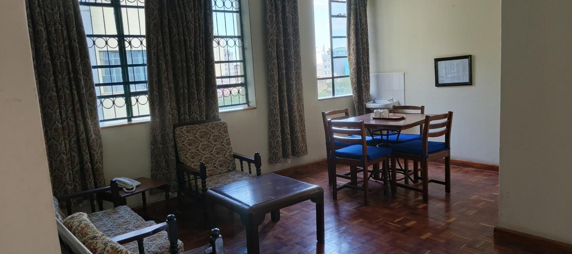 Kenya Comfort 2*