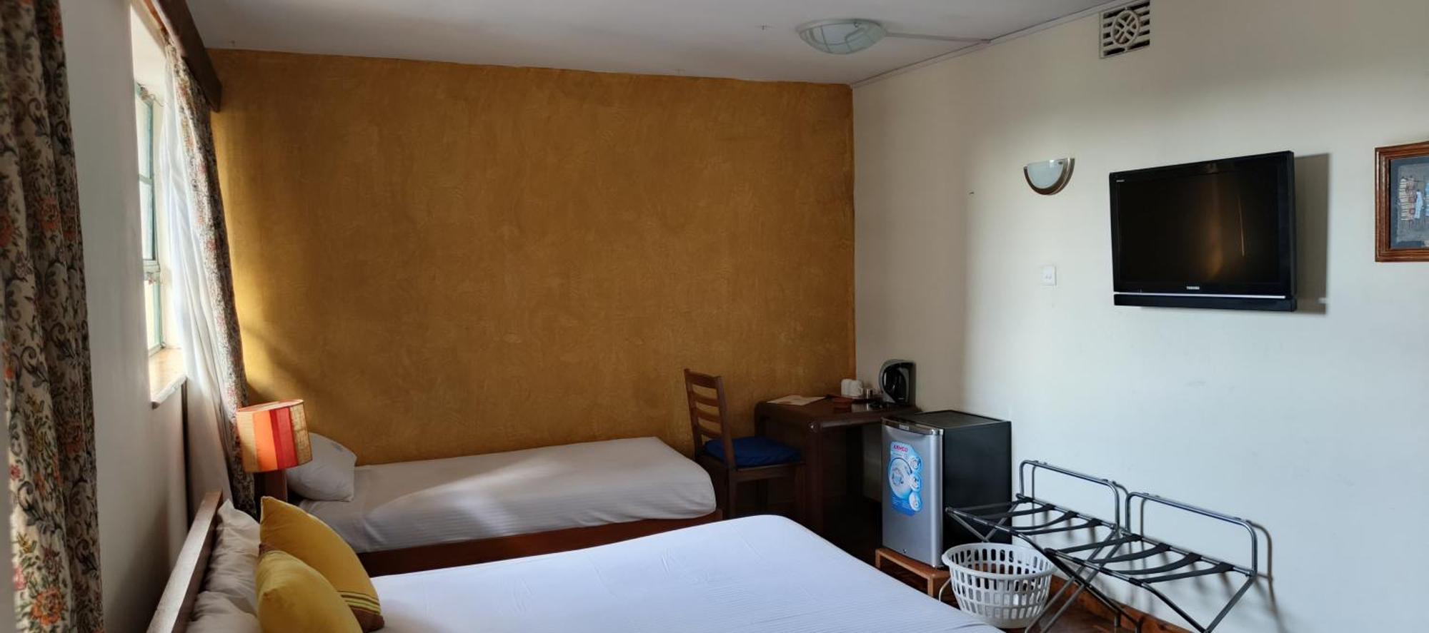 Kenya Comfort 2*
