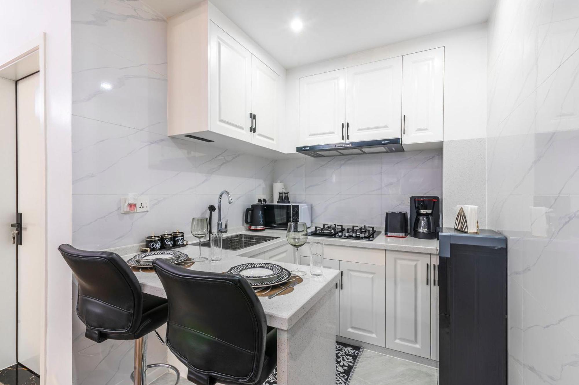 Modern With Private Pool And Views *