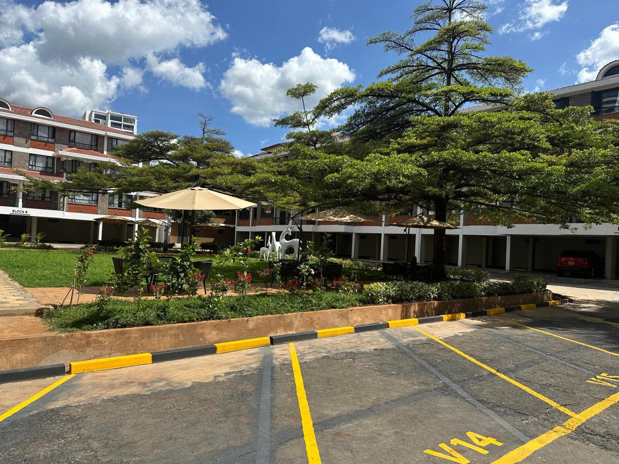Purple Sun And Serviced * Nairobi