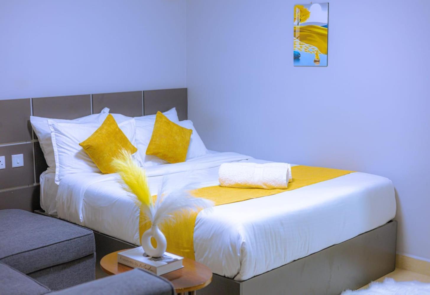 Capsule hotel Moran Empire Homes