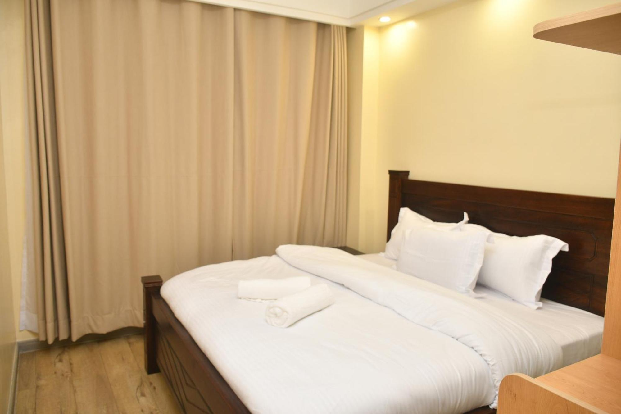 Apartment Luxury Two Bedroom Fully Furnished Kileleshwa