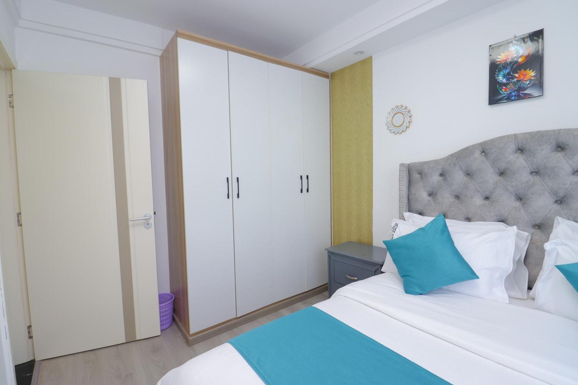 2 Bedroom Skyview Retreat At Goldpark Homes By Lulu Homes * Nairobi