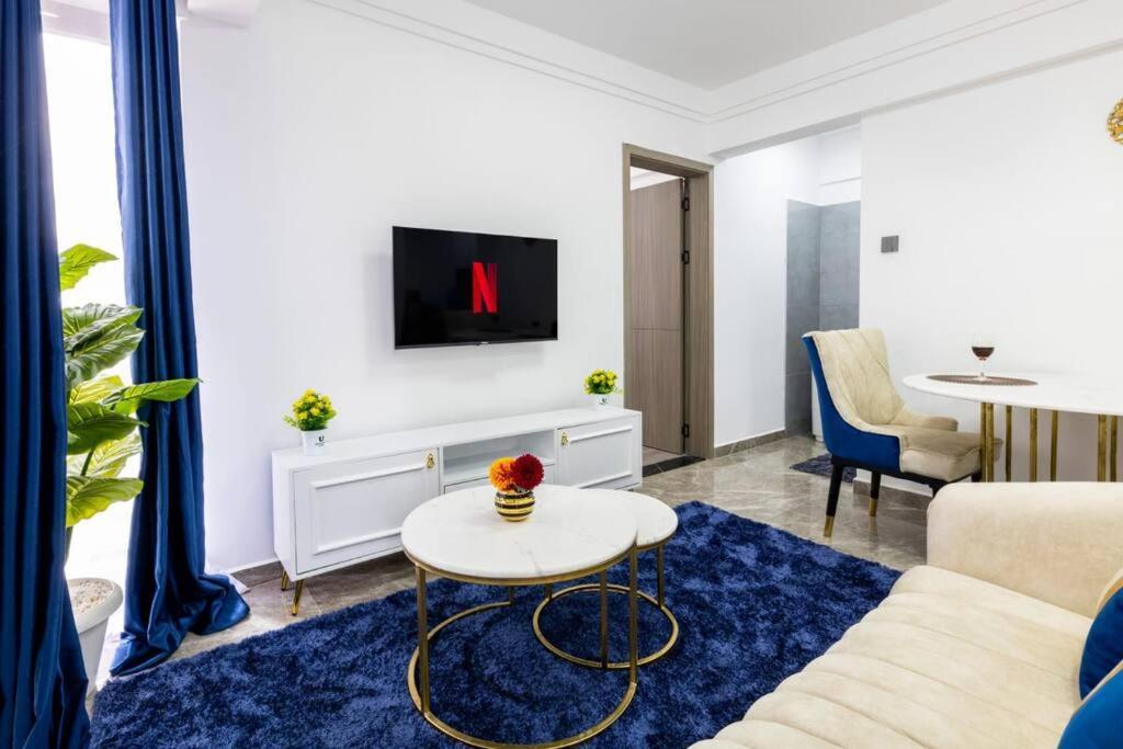 Apartment Gorgeous 1 Bed In Kilimani Near Yaya Centre With Gym *