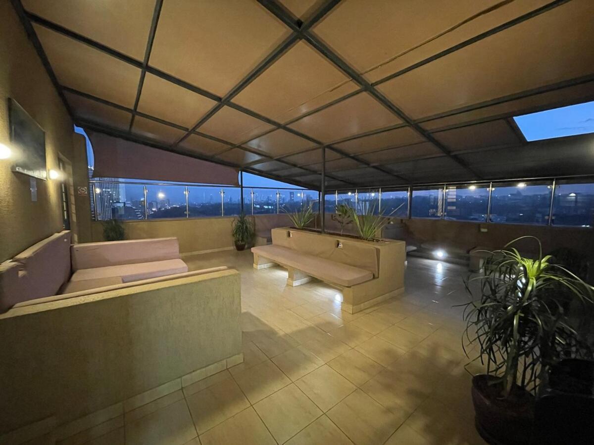 Stylish In The Heart Of Westlands * Nairobi