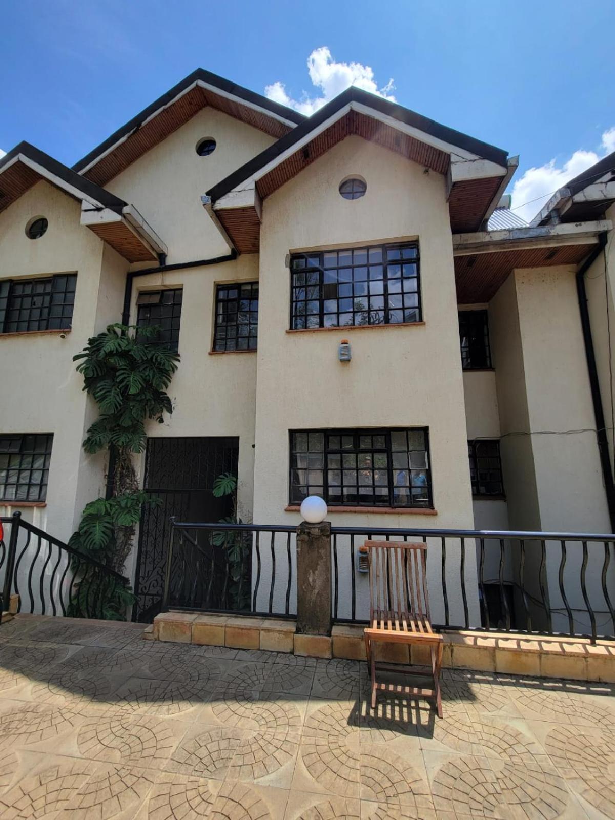 Nomad Backpackers Hostel Nairobi
