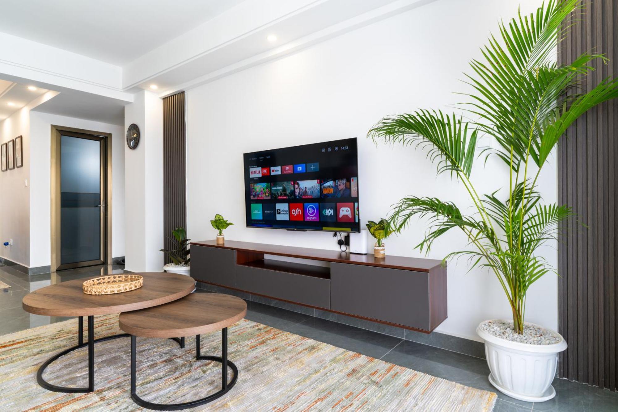 Apartment Azure Homes *