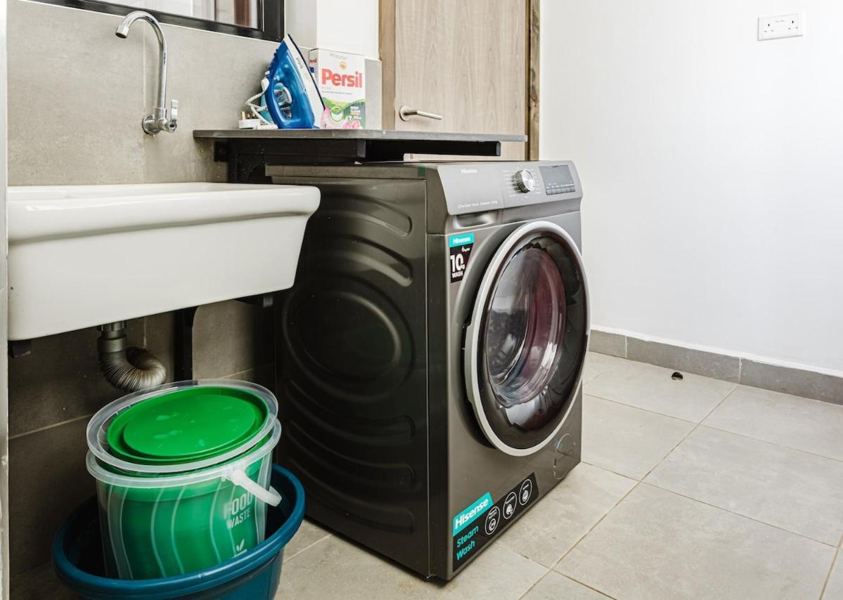 Apartment Modern Un Approved Blue Zone Near Un & Gigiri With Pool & Gym