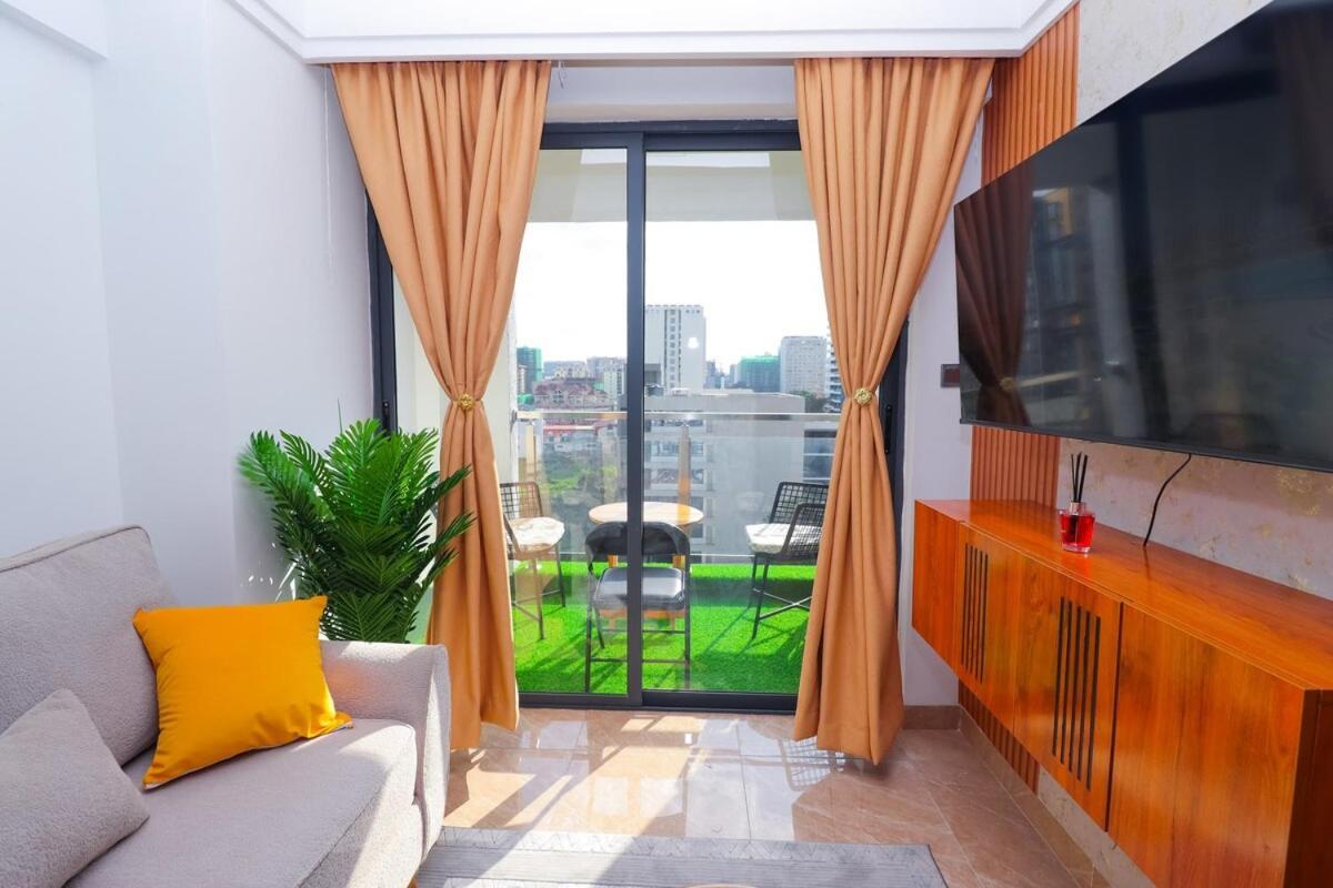 Apartment Modern One Bedroom In Kilimani
