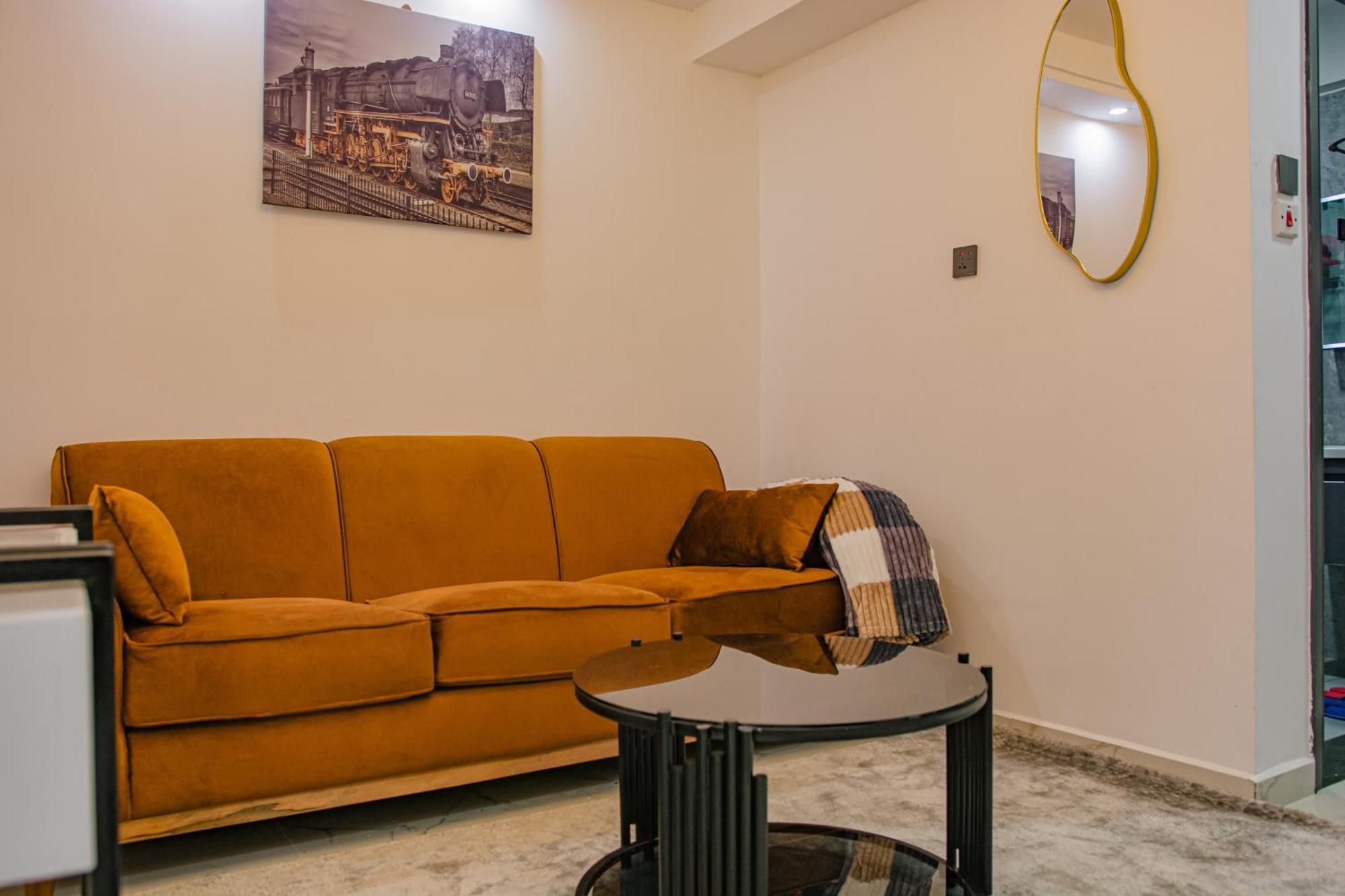 Mumbe Apartment *