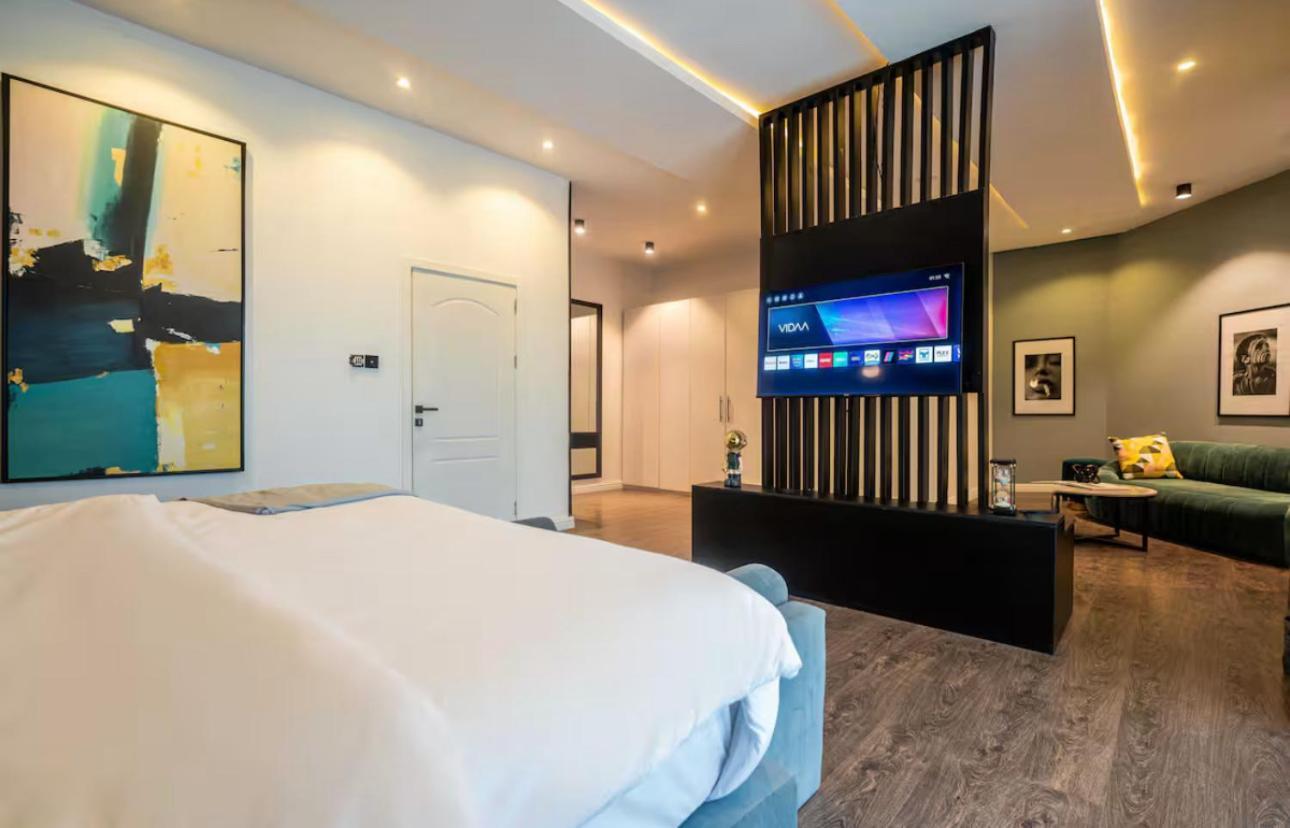 Hazelnut Luxe Apartment *