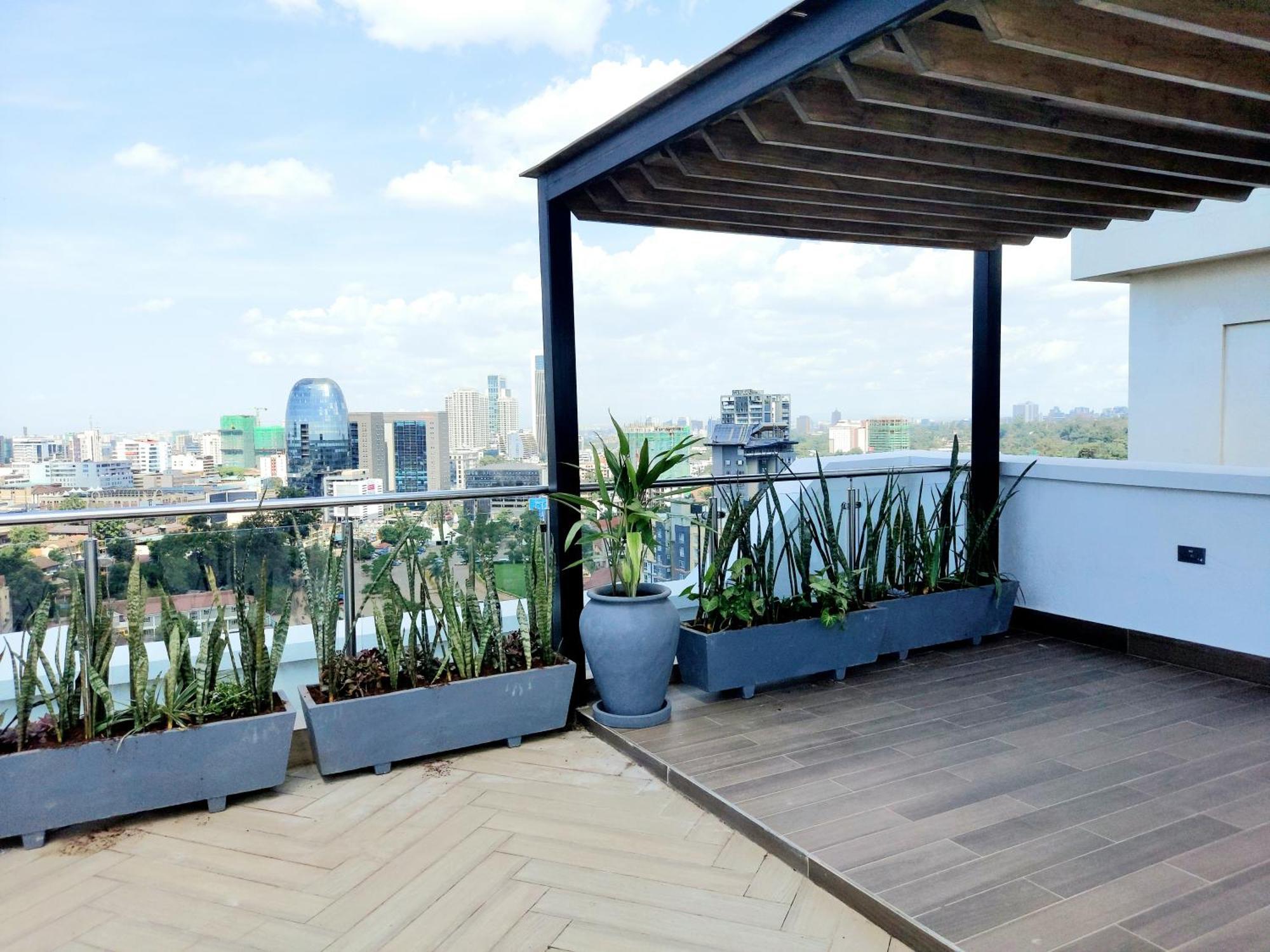 Apartamento With Rooftop Pool And Gym In Westlands *
