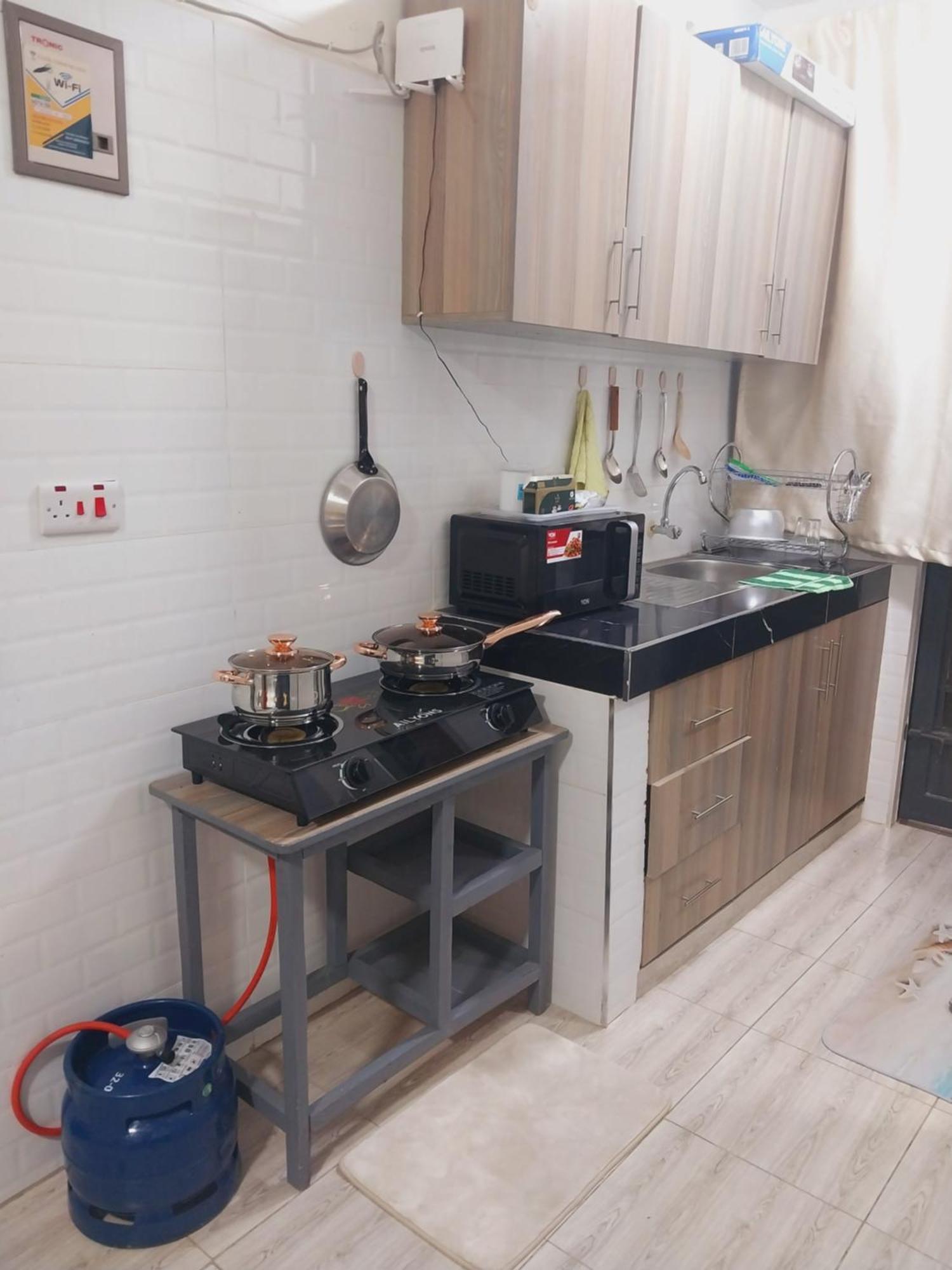 Samantha Apartment