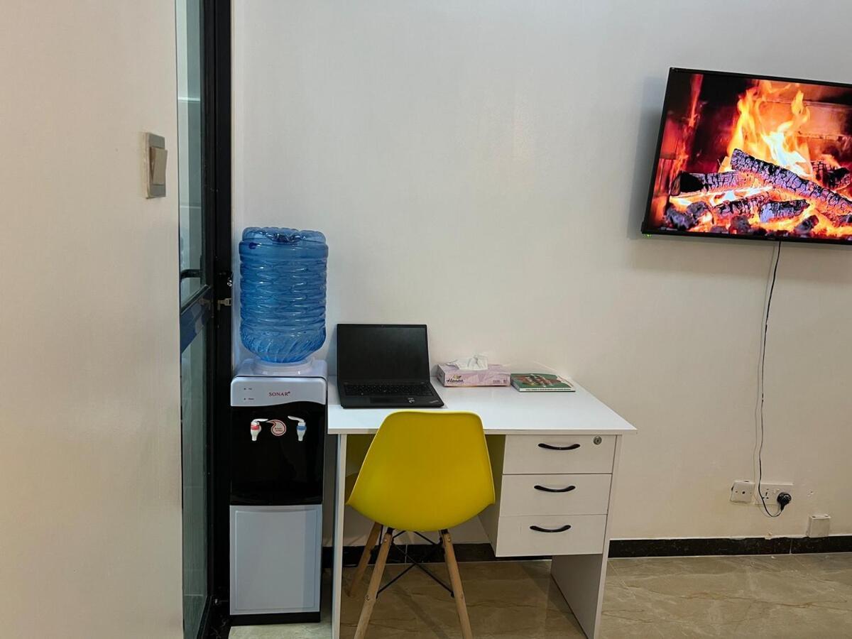 Modern Cozy In Kilimani * Nairobi